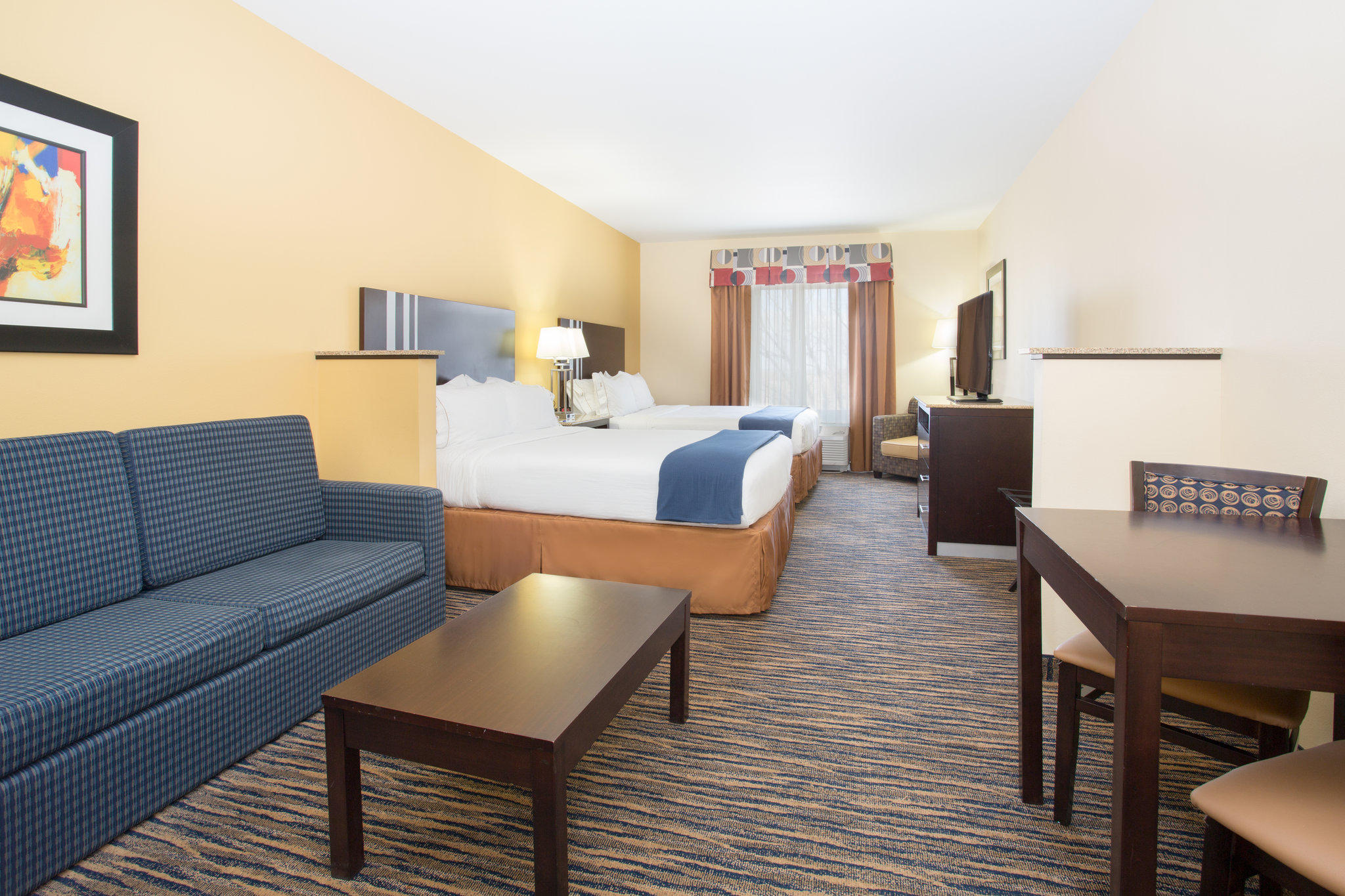 Holiday Inn Express & Suites Denver North - Thornton Photo