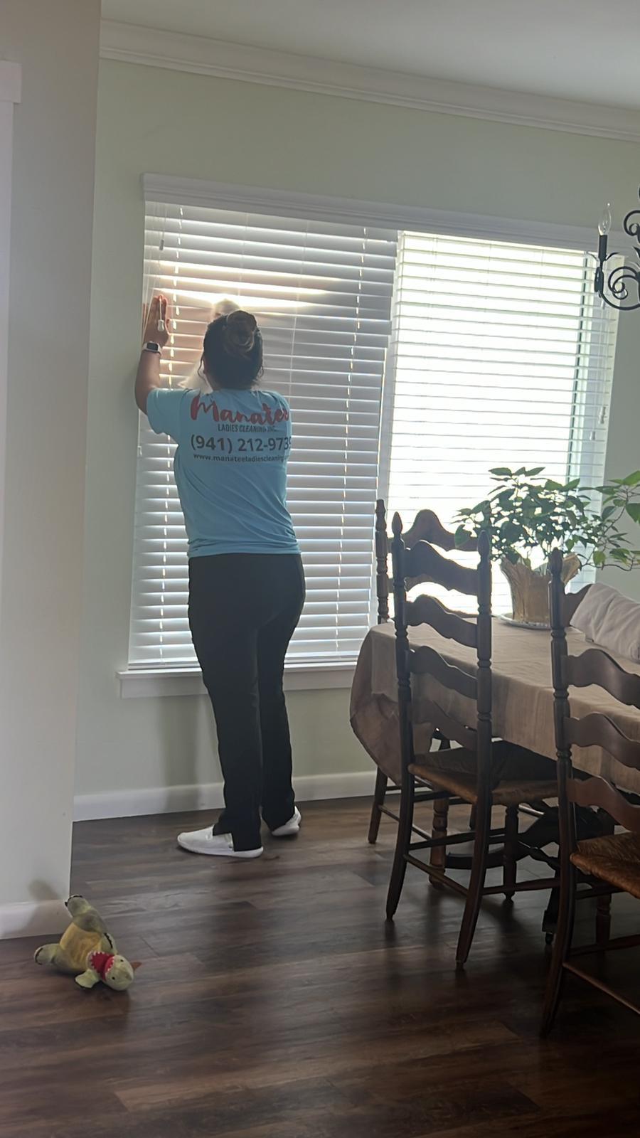 Manatee Ladies Cleaning Image