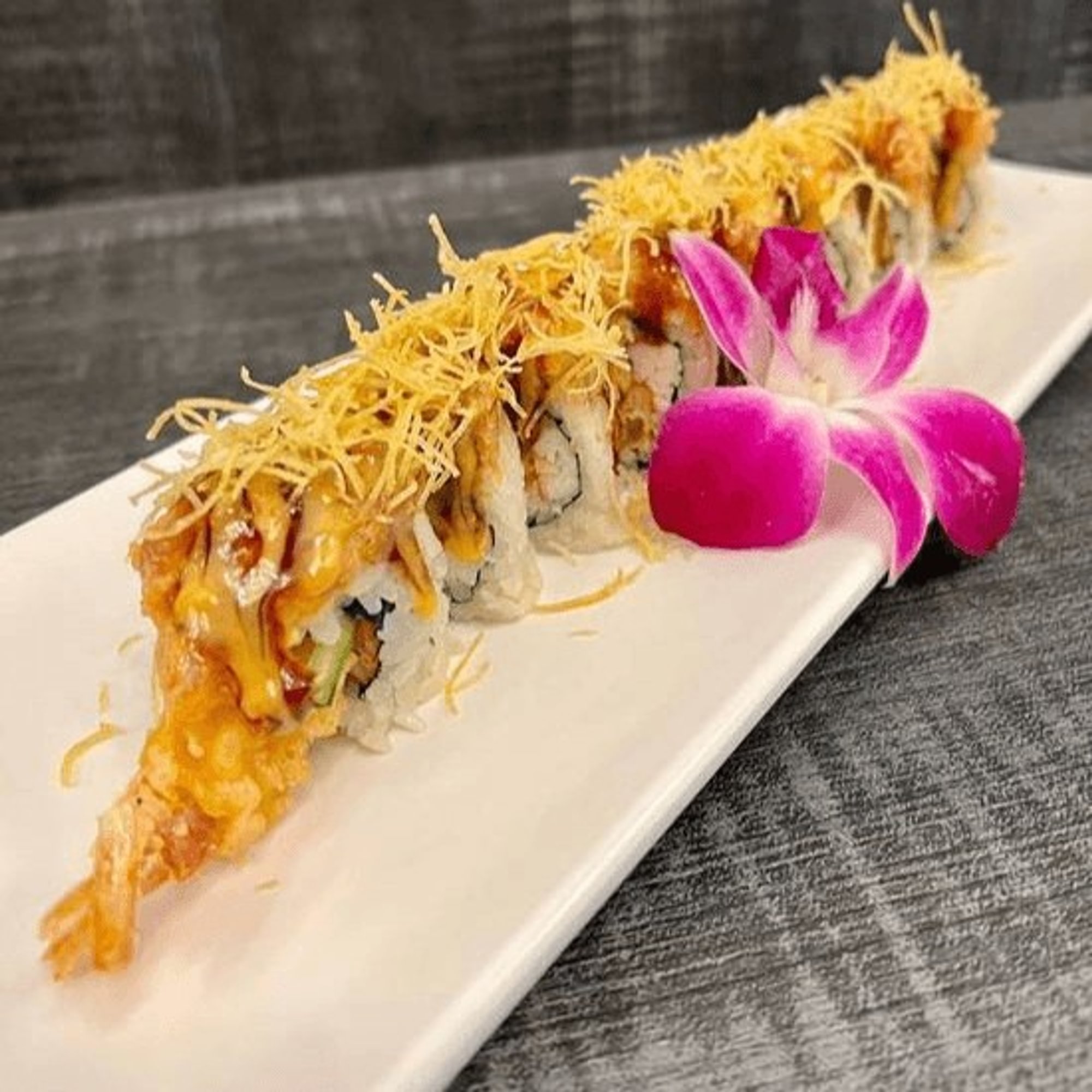 Red Dragon Roll (8pc)