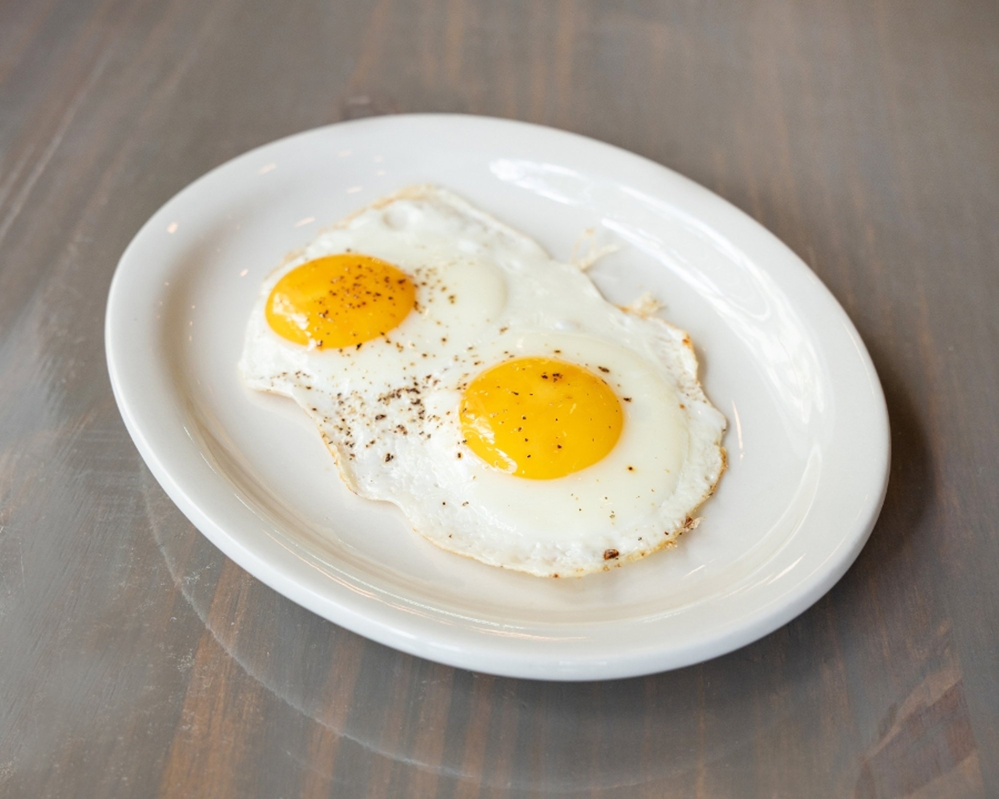 2 Free-Range Eggs