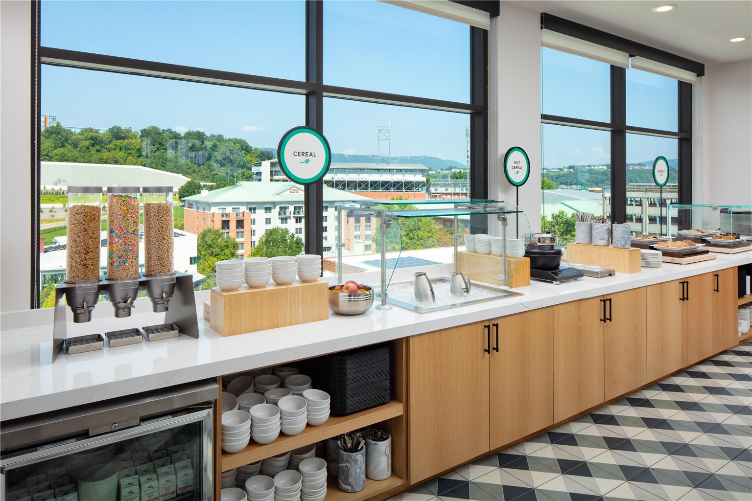 Embassy Suites by Hilton Chattanooga Downtown Image