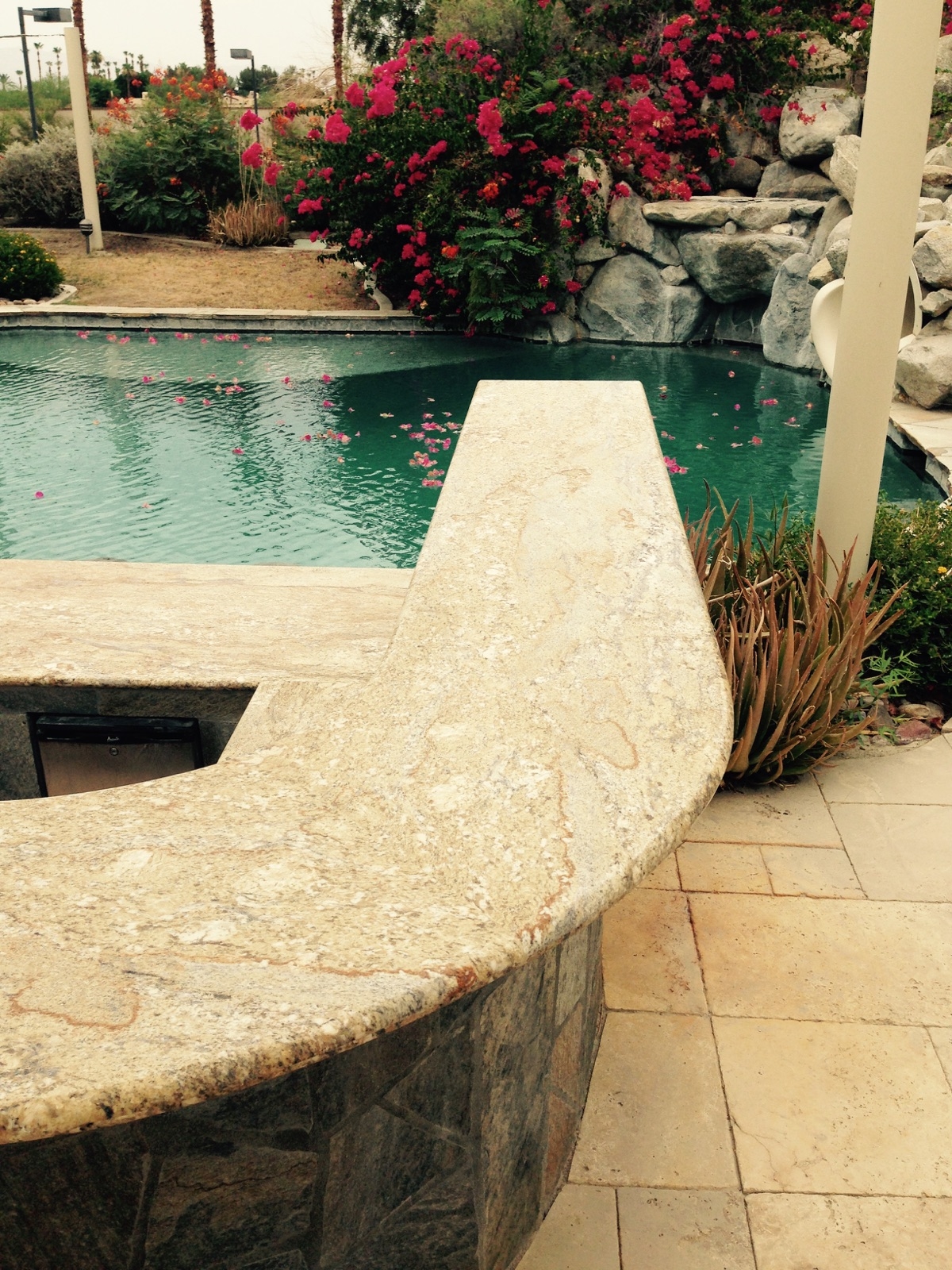 Santa Rosa Stone, Inc. Logo