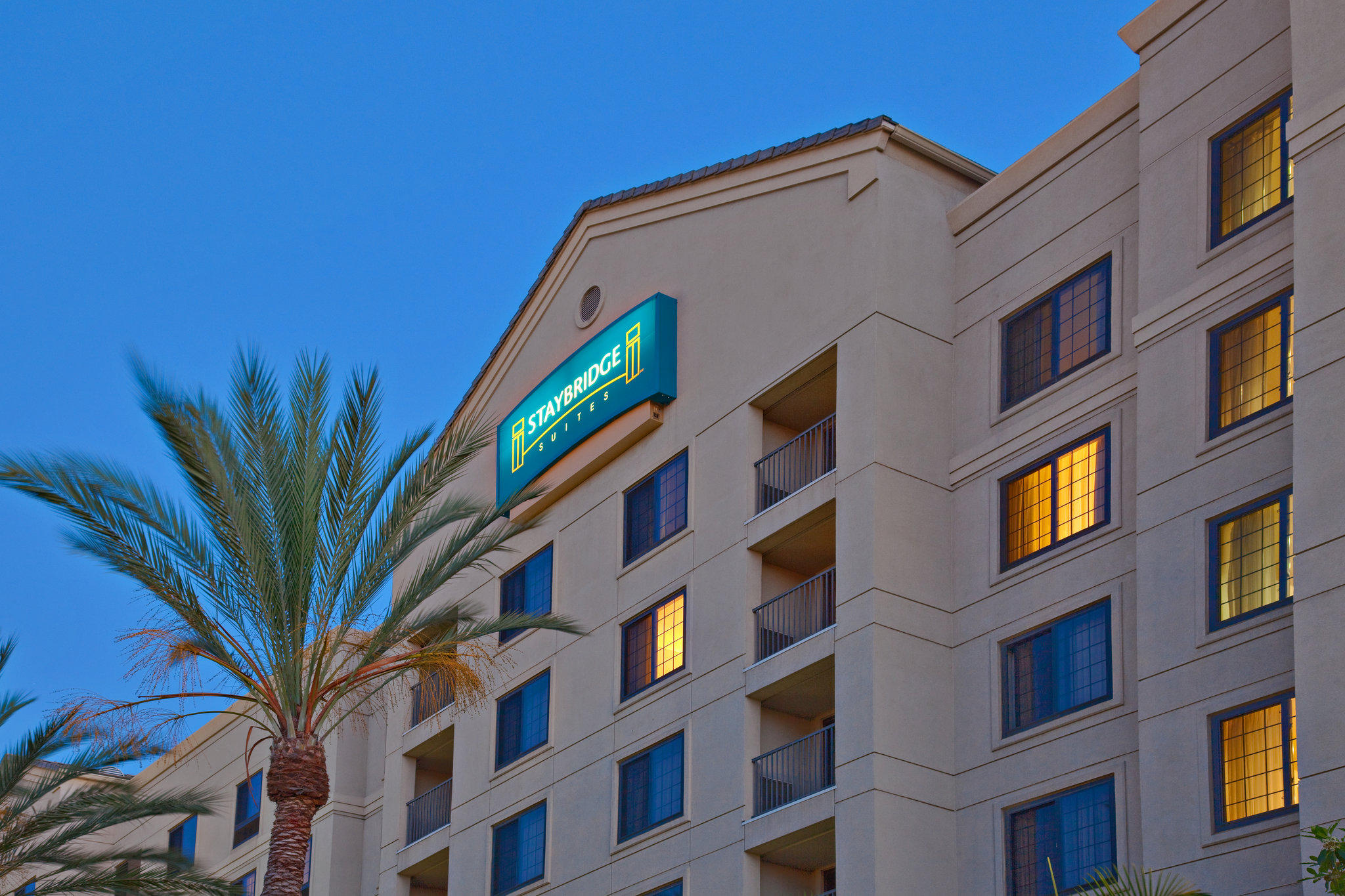 Staybridge Suites Anaheim-Resort Area Photo