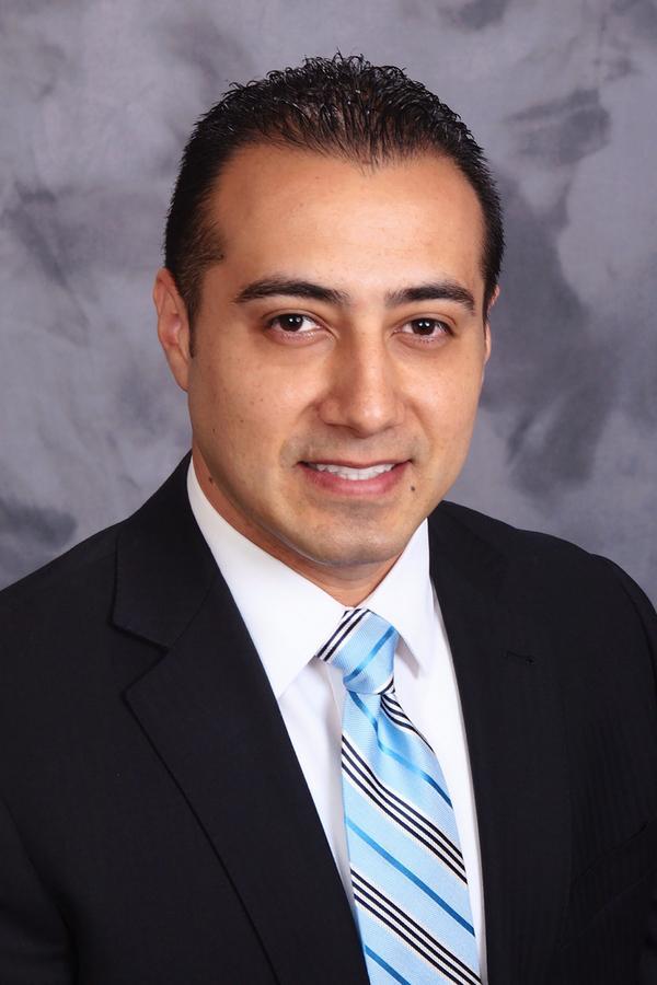 Edward Jones - Financial Advisor: Miguel A Noriega, CFP® Photo