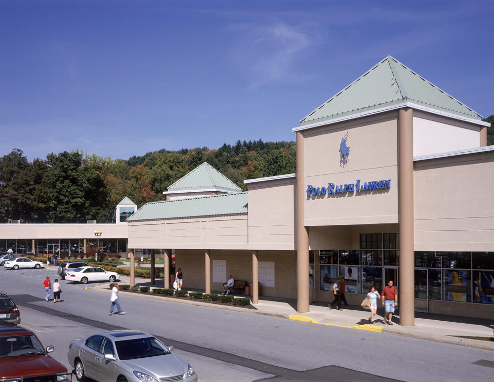 The Crossings Premium Outlets in Tannersville, PA | Whitepages