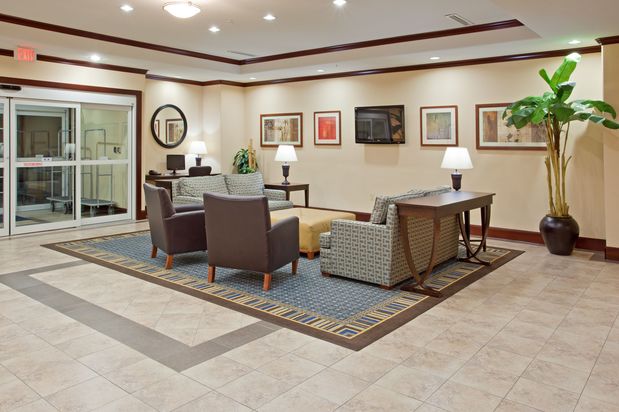 Images Candlewood Suites League City