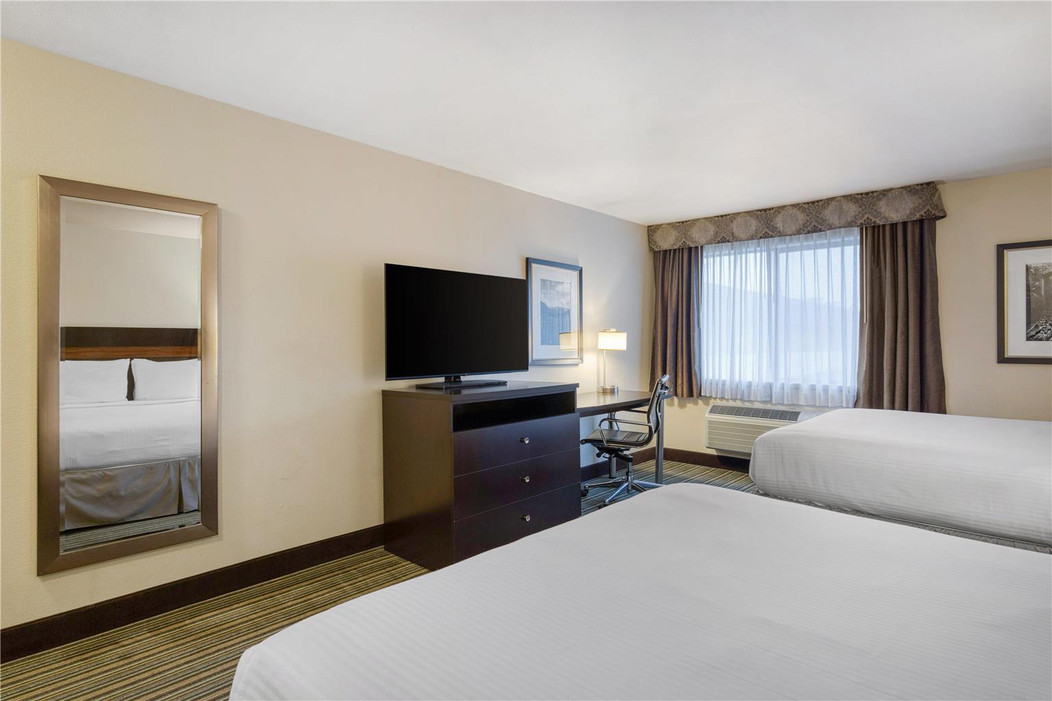 Best Western Alderwood Image