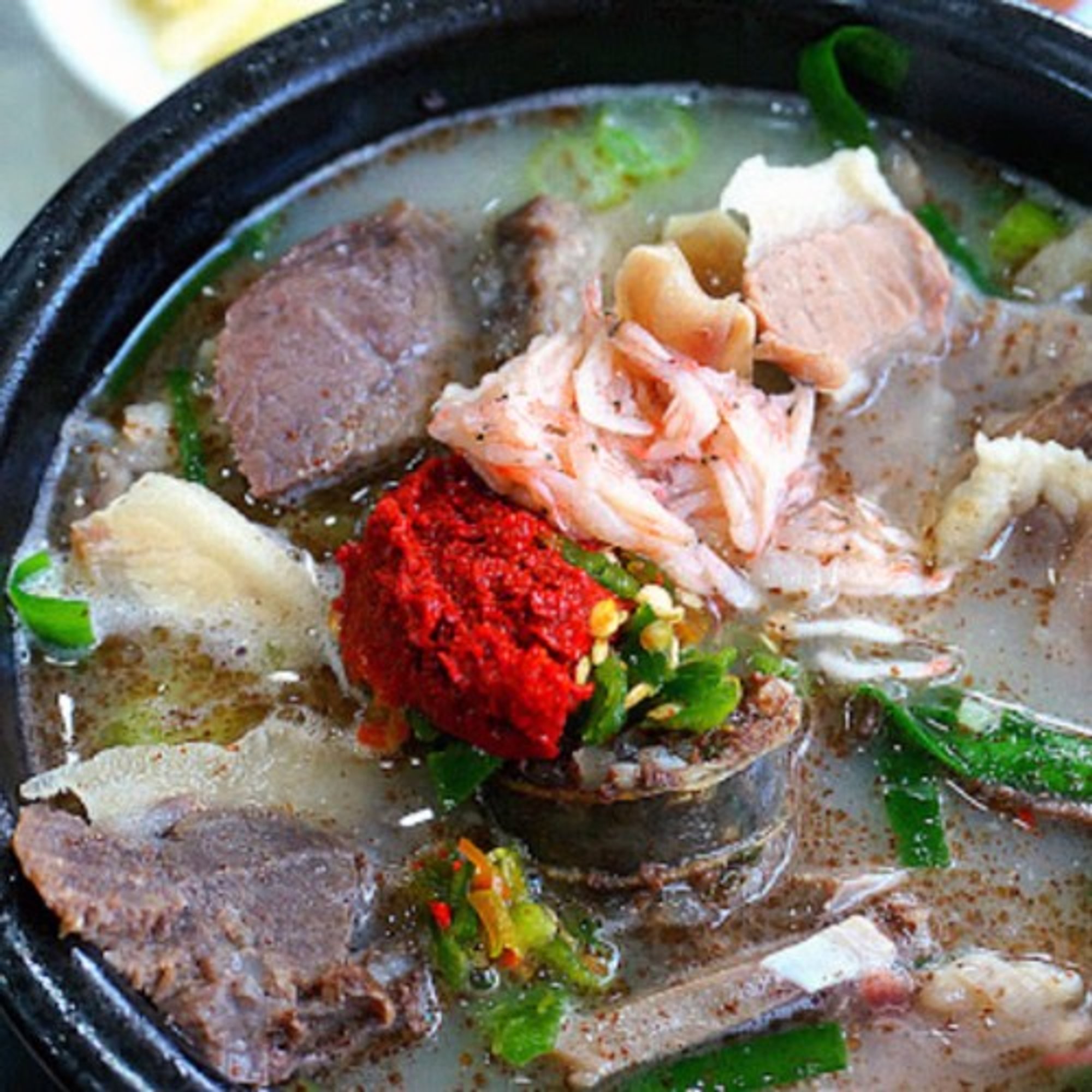 Ddaro Gukbap (따로국밥)