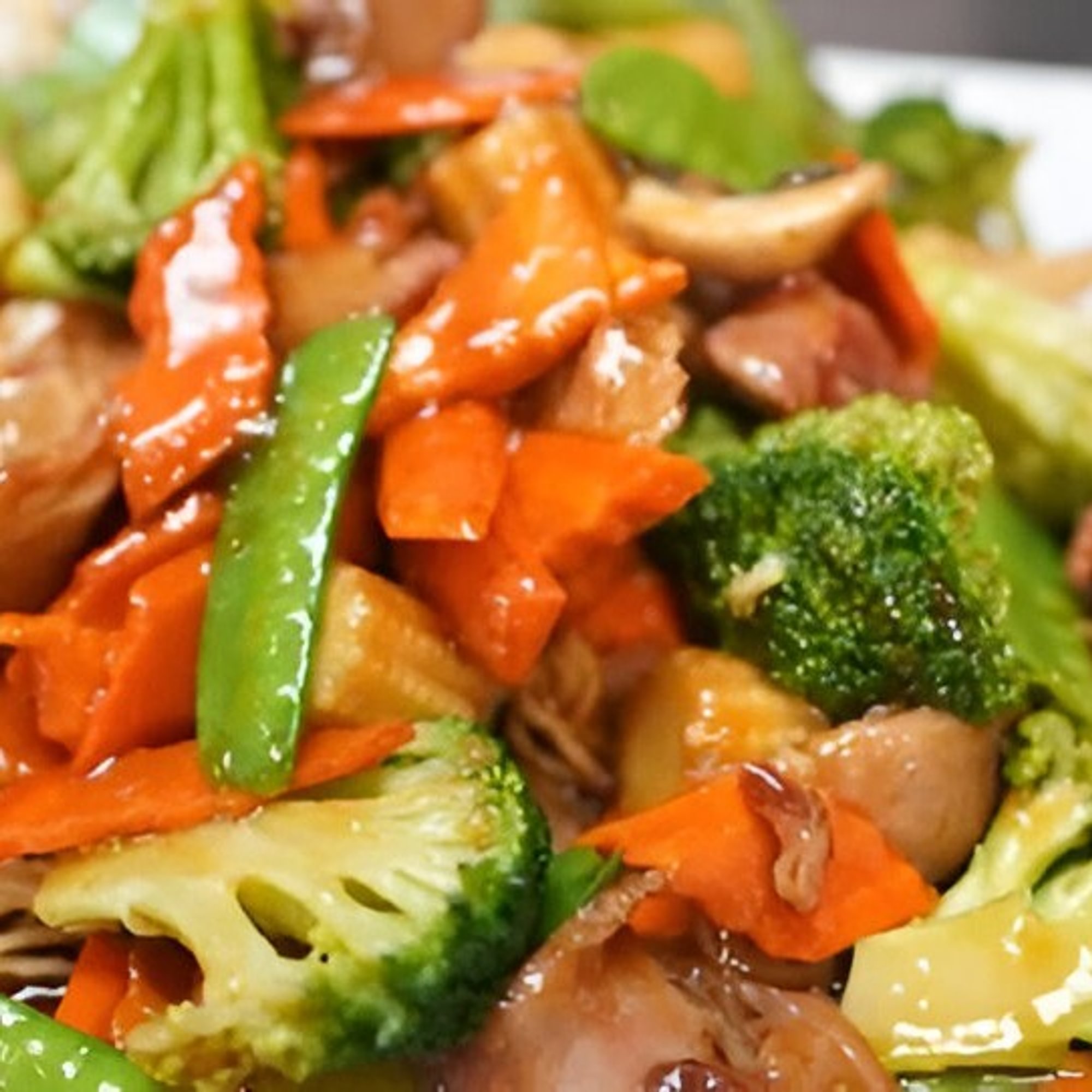 Roast Pork Pan Fried Noodles