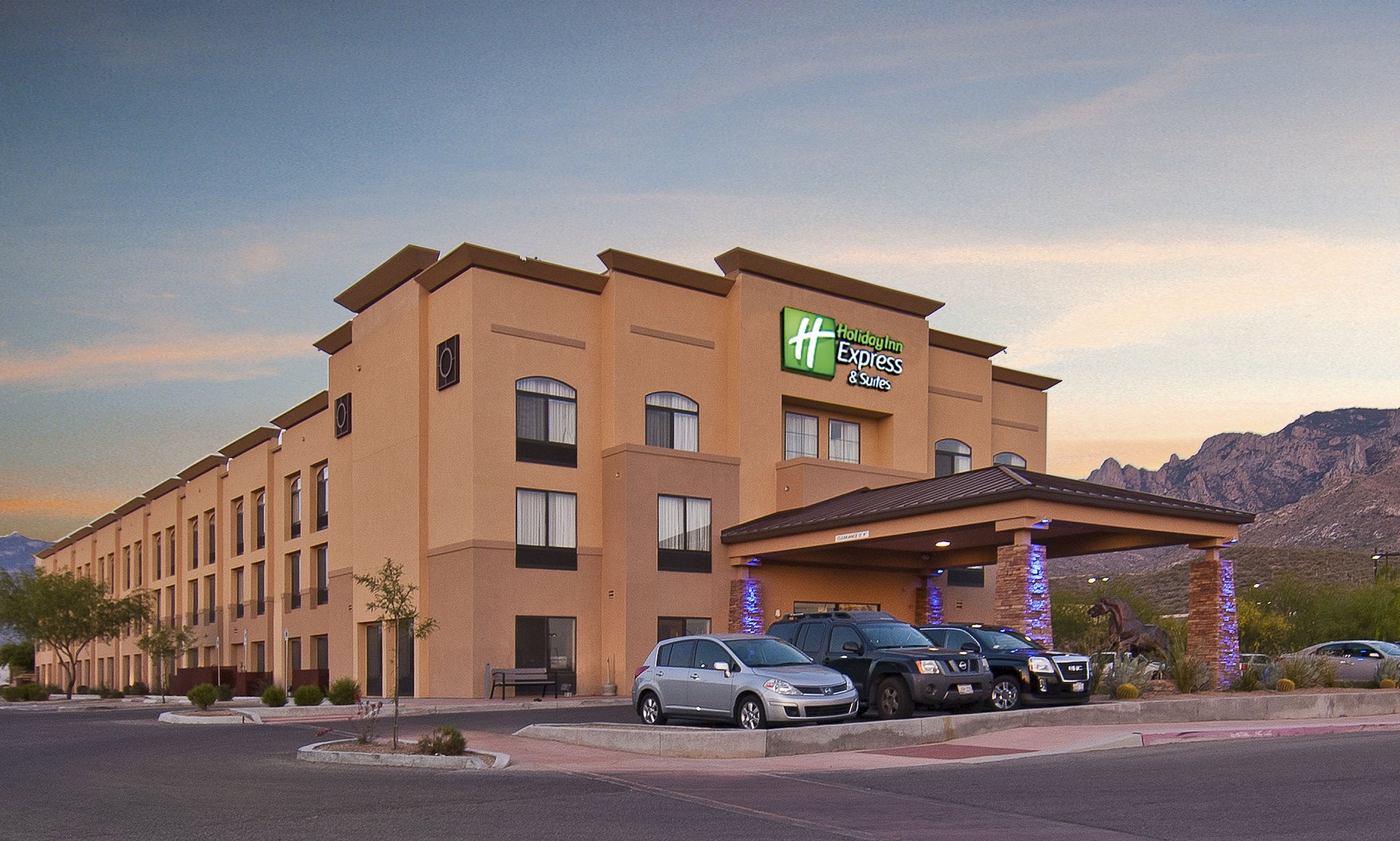 Holiday Inn Express & Suites Oro Valley-Tucson North by IHG Image