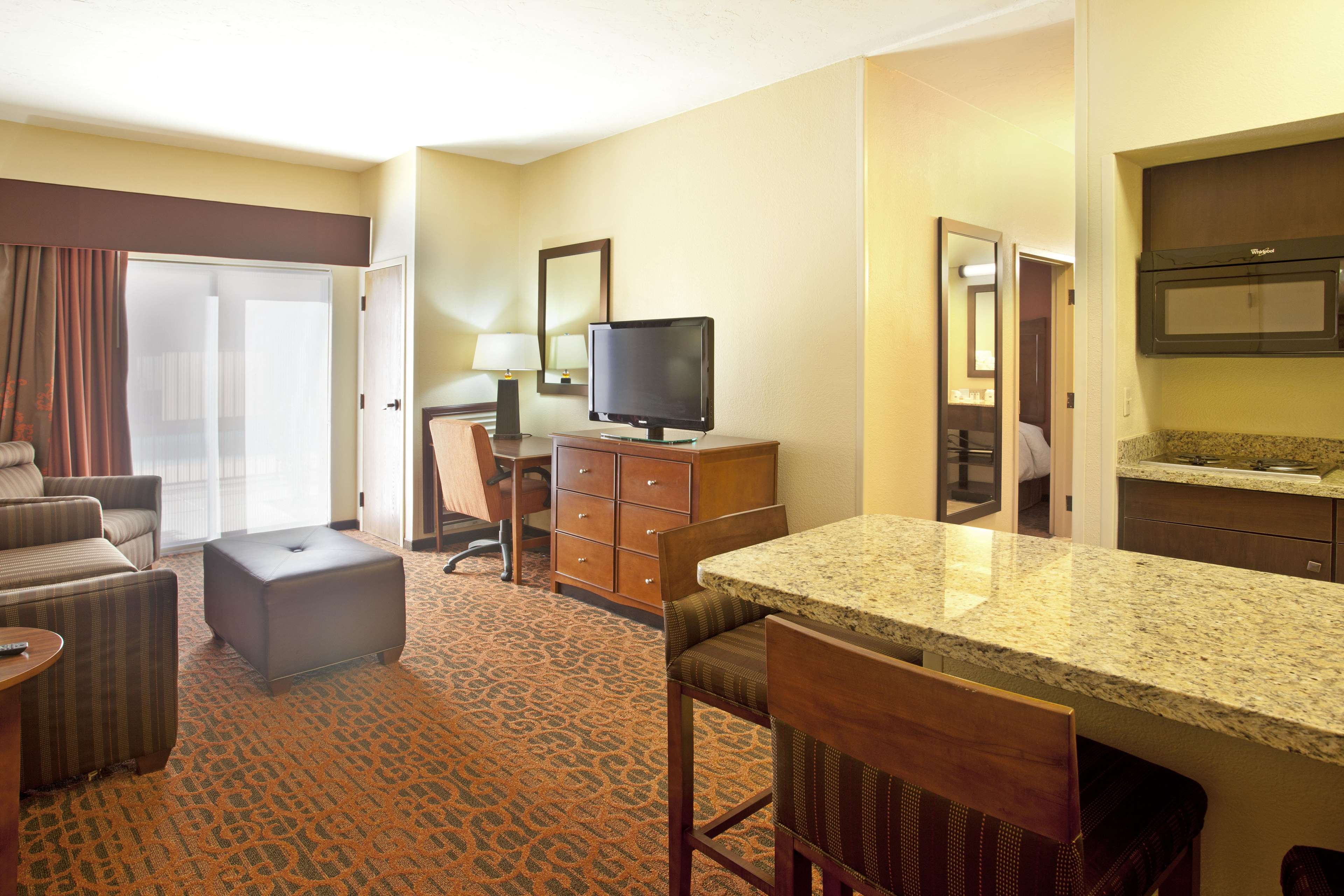 Hampton Inn & Suites El Paso-Airport Photo
