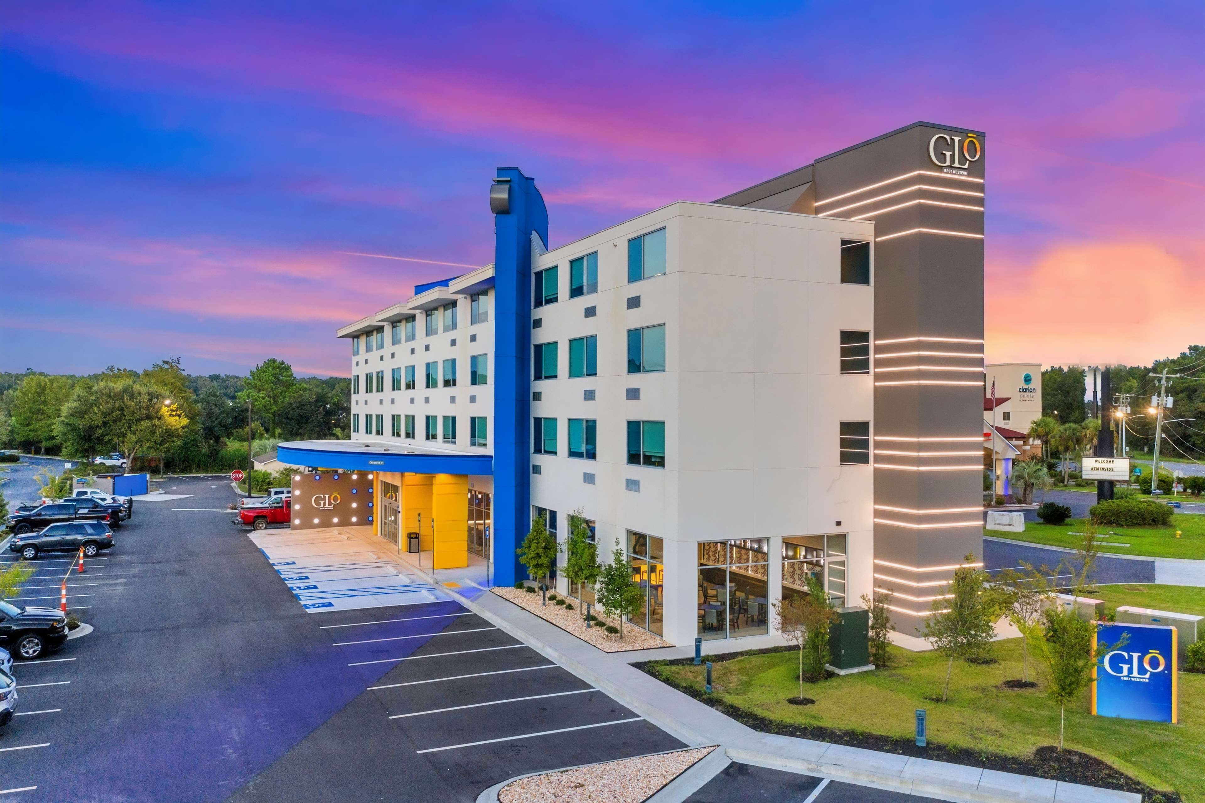 GLo Best Western Savannah Gateway I-95