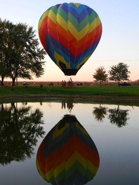 Mid- Ohio Balloon Adventures, LLC Logo