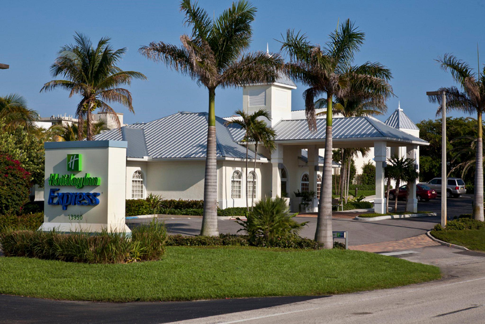 Holiday Inn Express North Palm Beach-Oceanview Photo