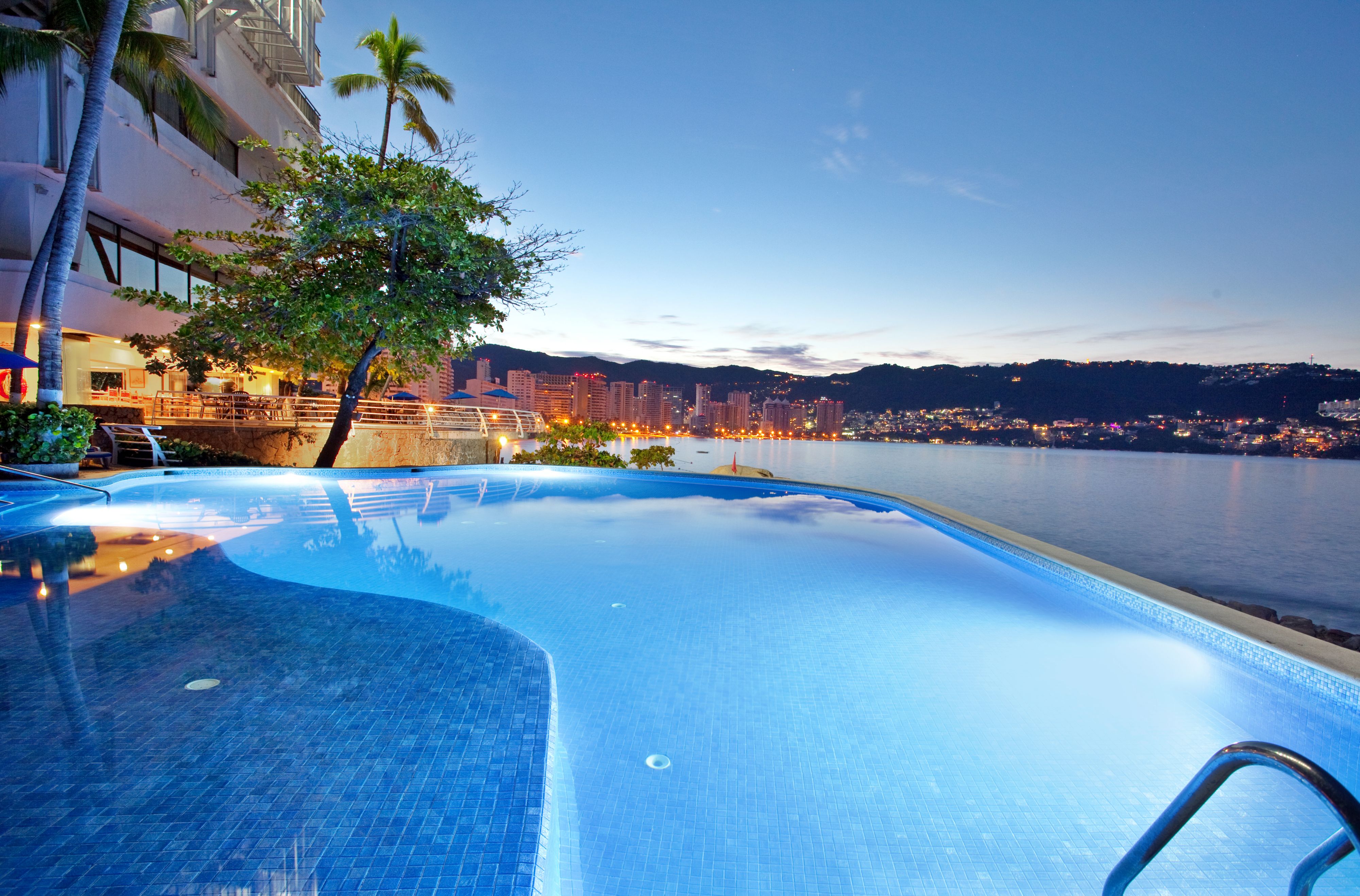Images Holiday Inn Resort Acapulco