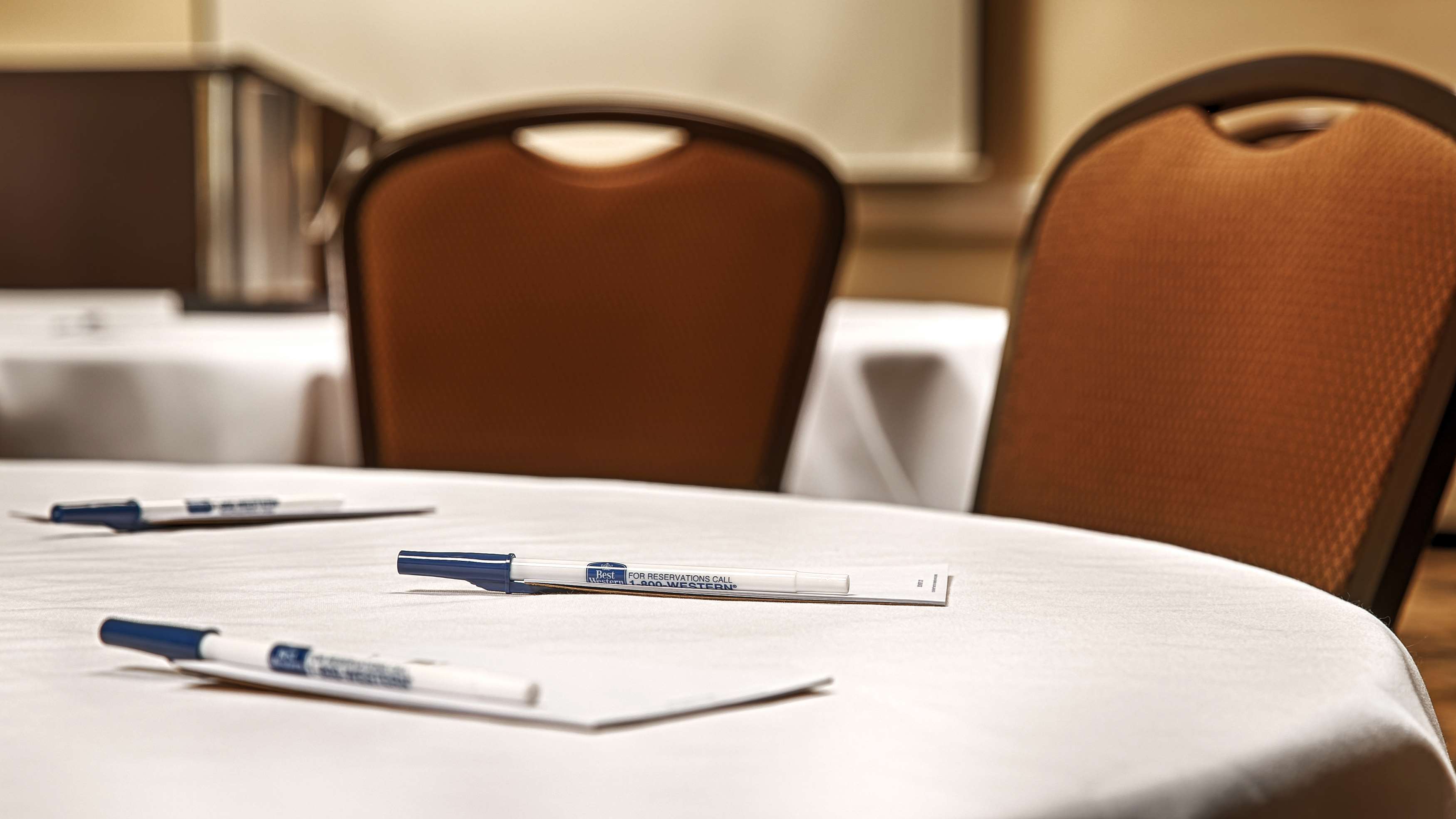 Best Western Heritage Inn Photo