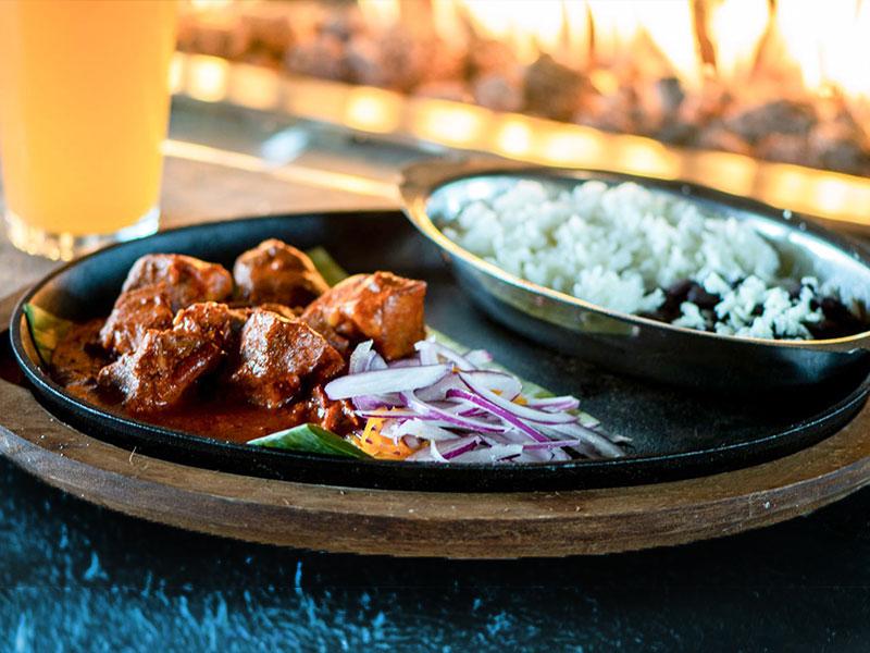 L/ Cochinita Pibil