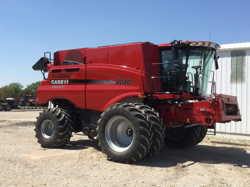 2017 Case Ih 7240