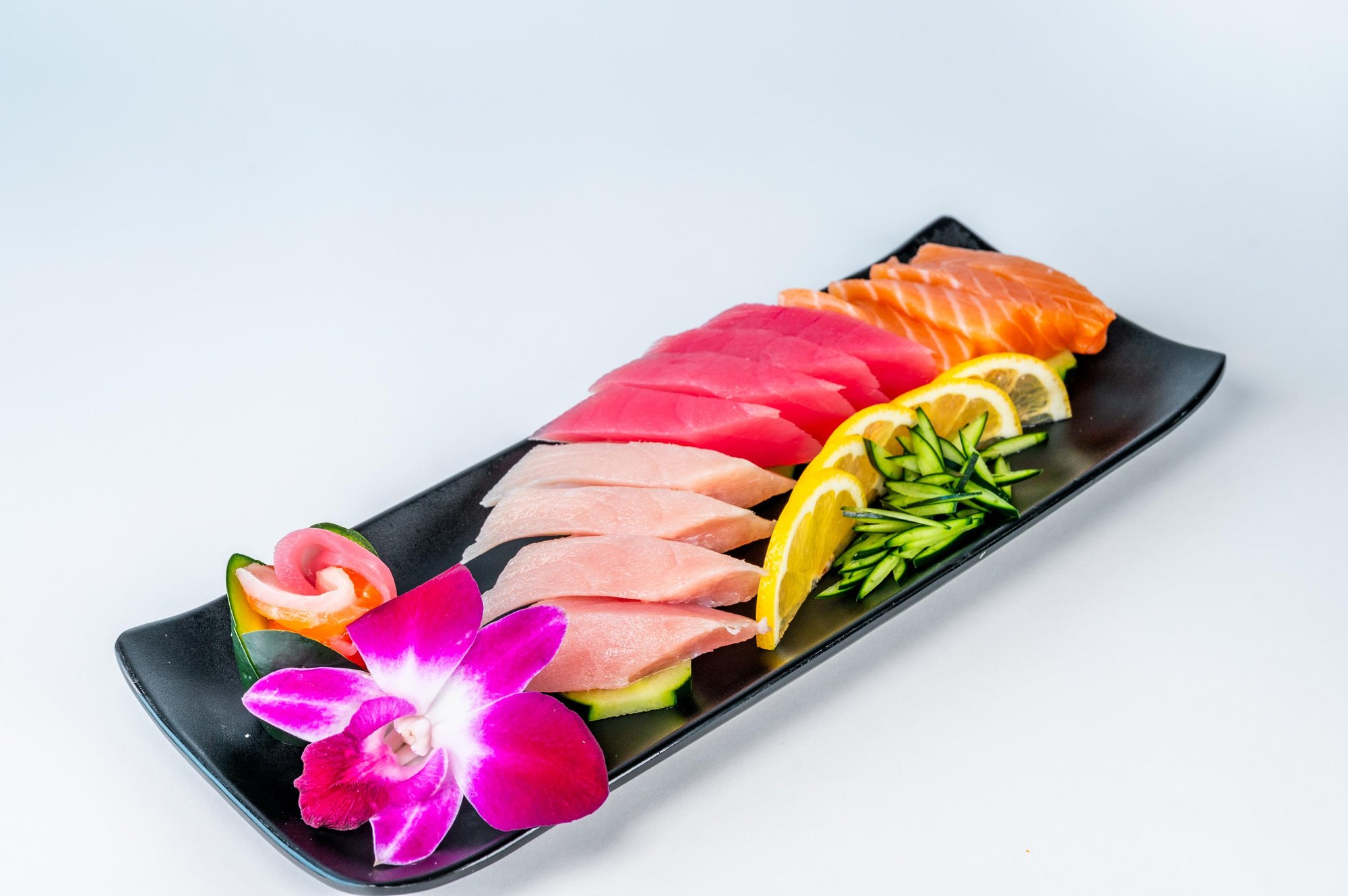 Sashimi Combo (6pc)