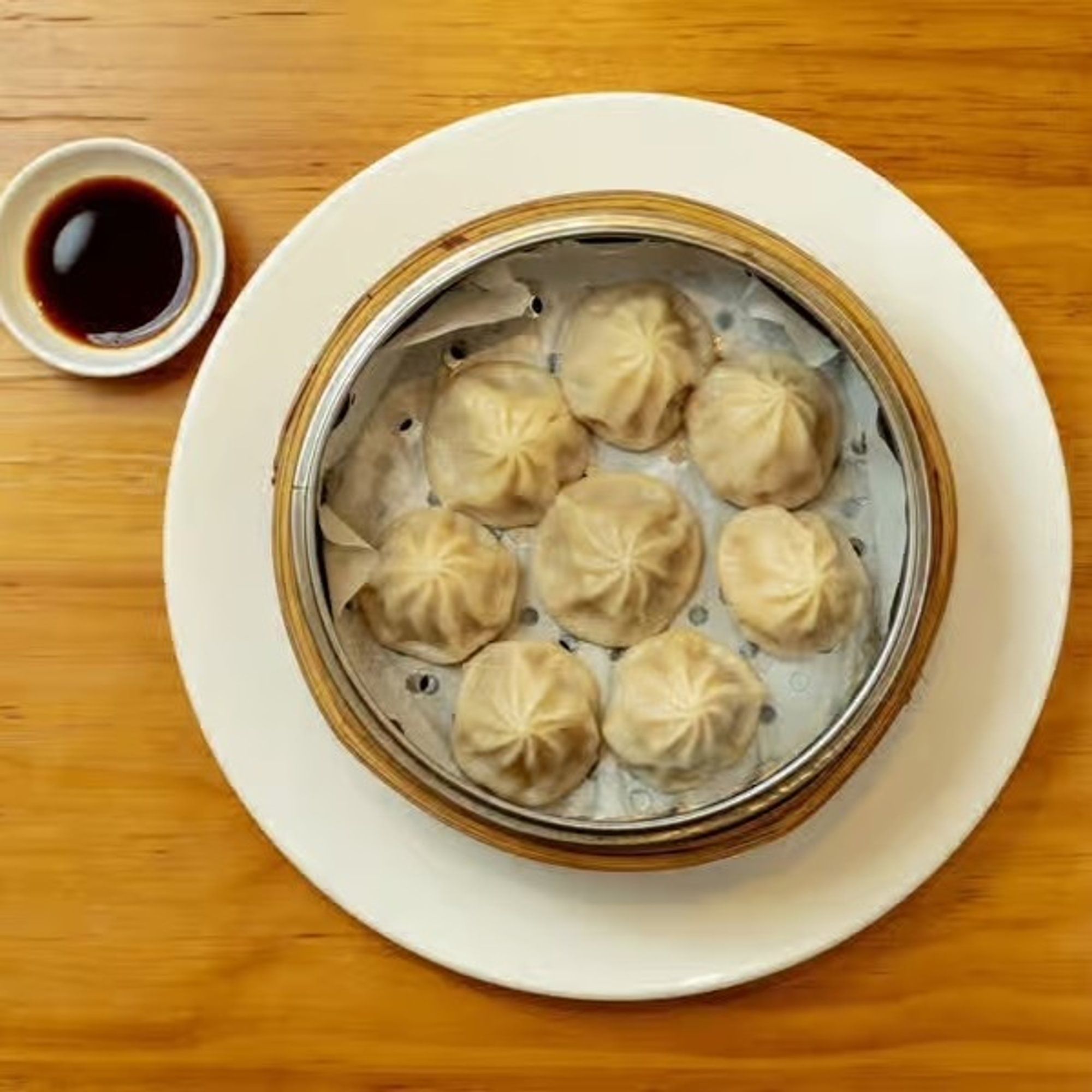 Pork Xiao Long Bao (8) 小笼包