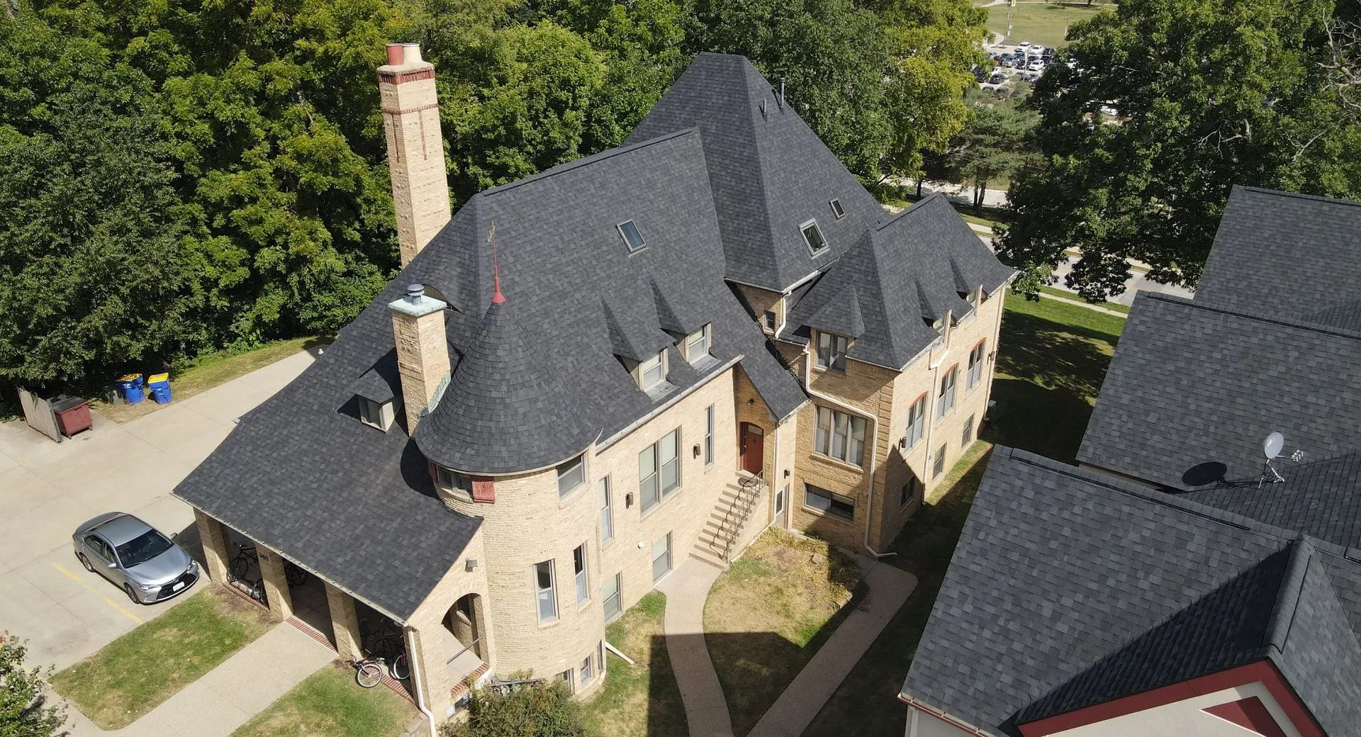 Roofing Contractors