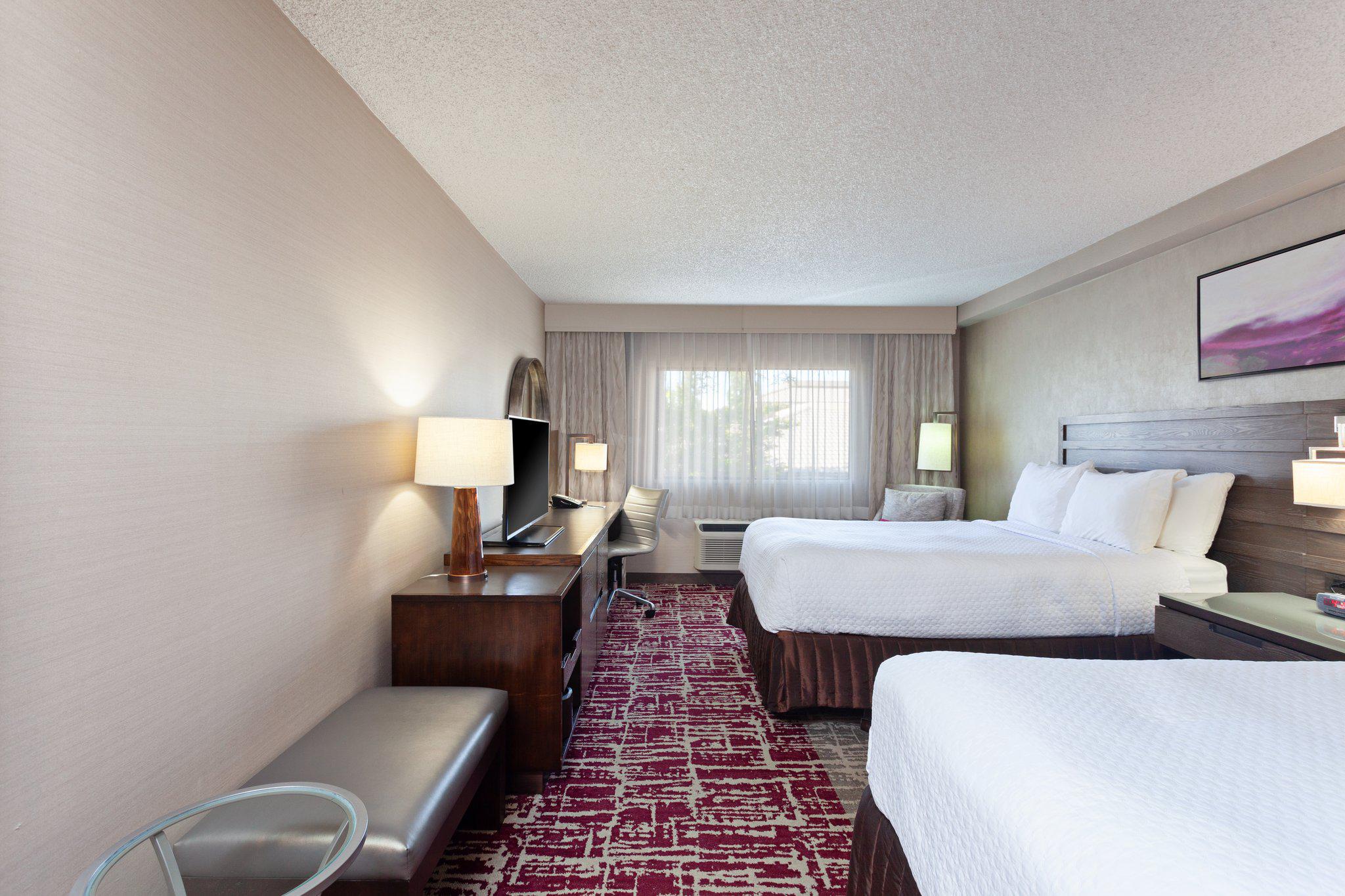 Crowne Plaza Silicon Valley N - Union City Photo