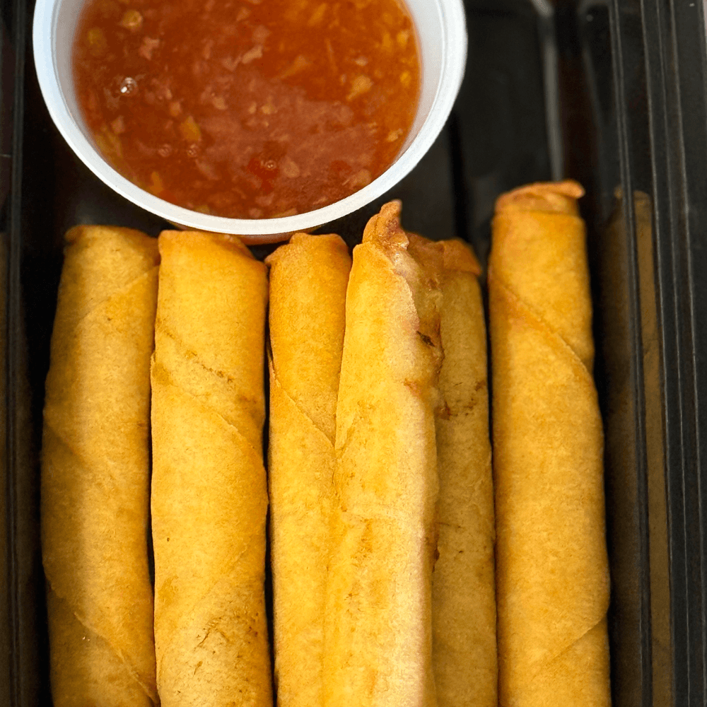 6 Pork Lumpia