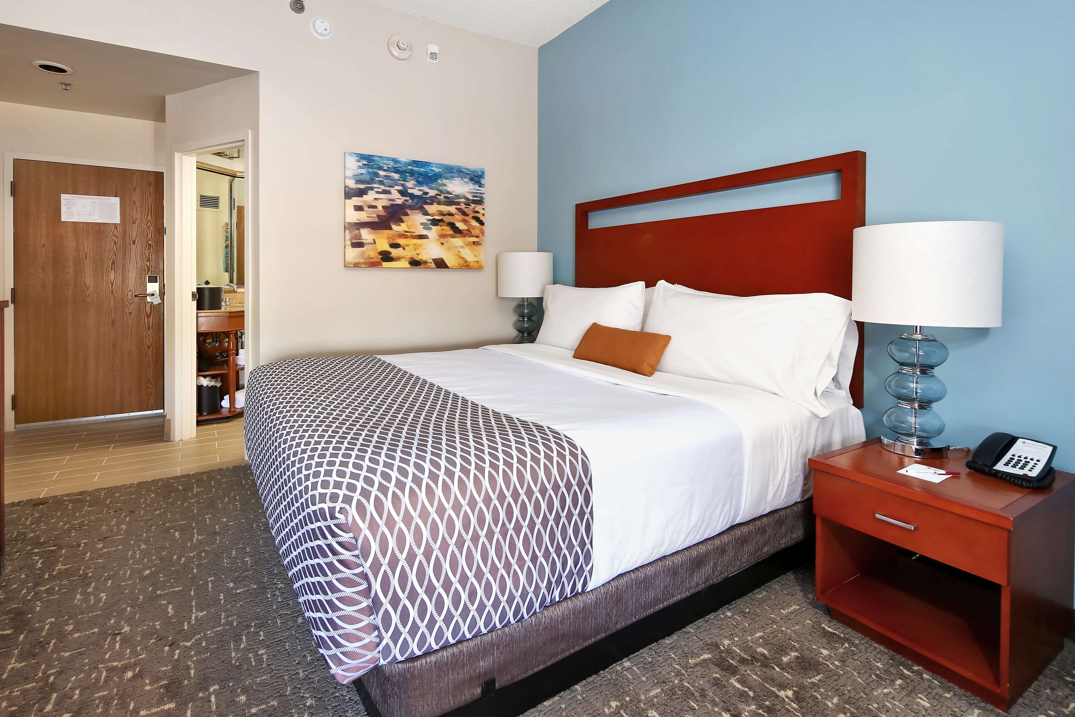 Best Western Plus Bellingham Photo