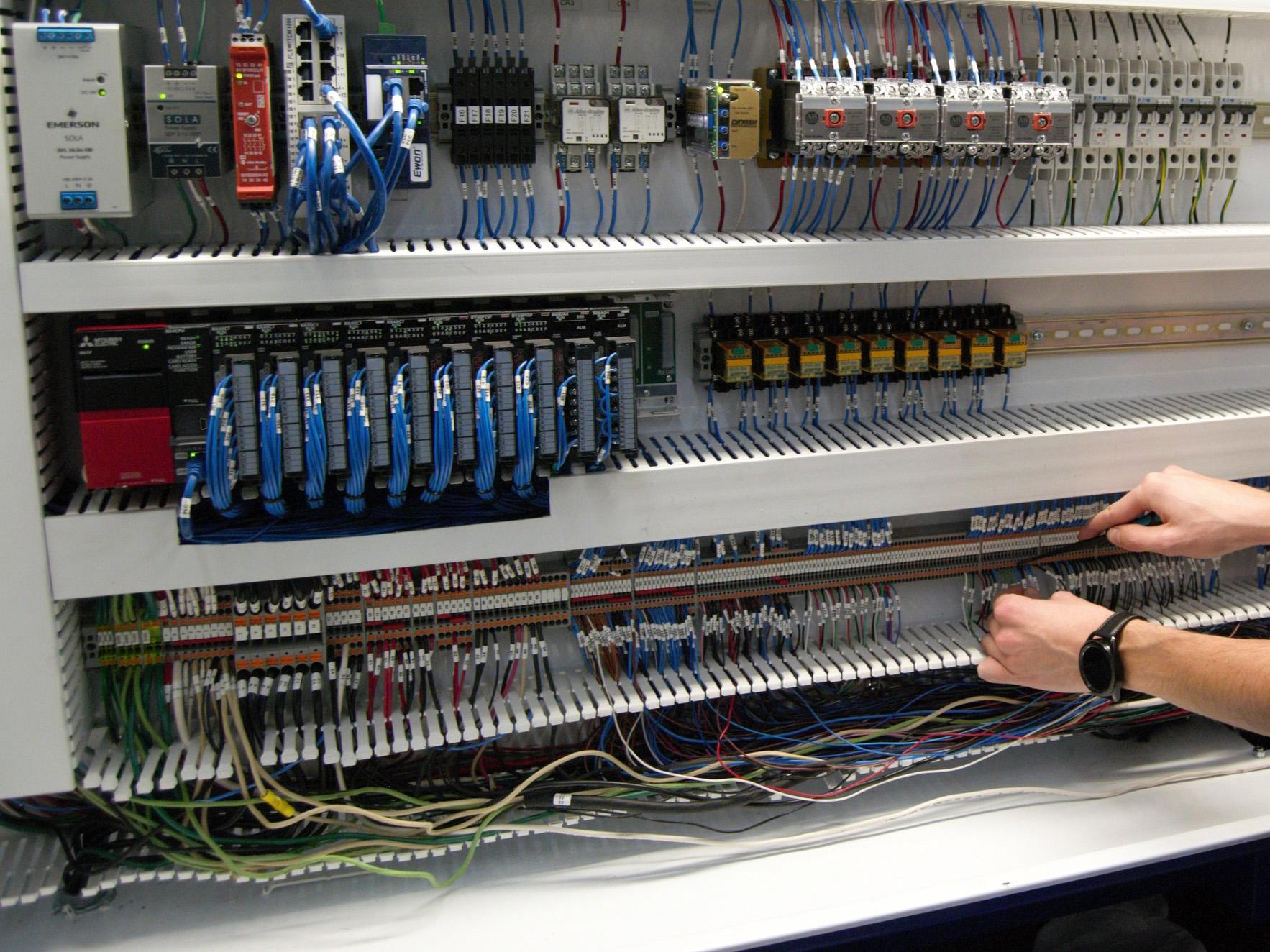 Hall's Premium Electric, LLC Image