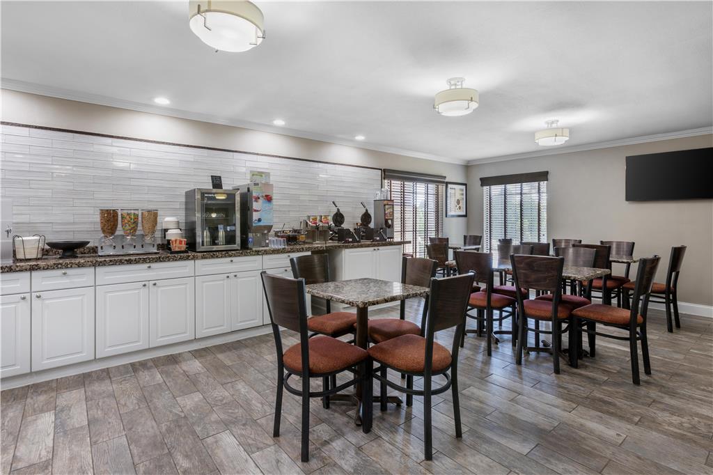 Best Western Brady Inn Image