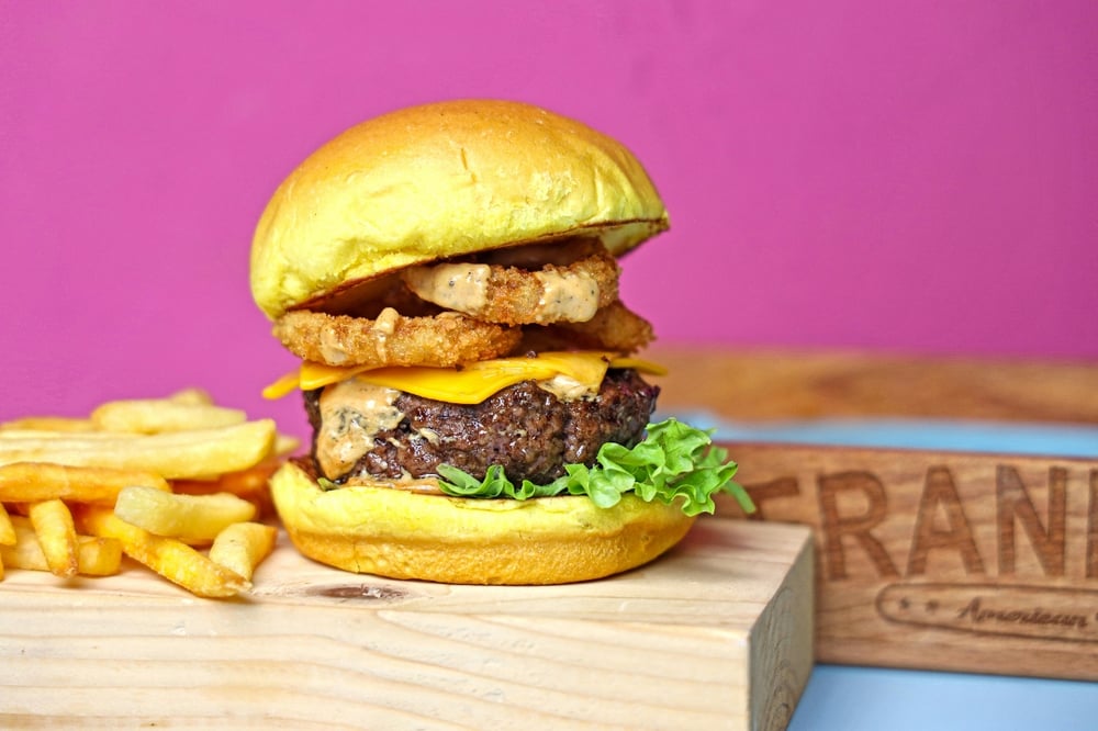 Onion Strings Burger