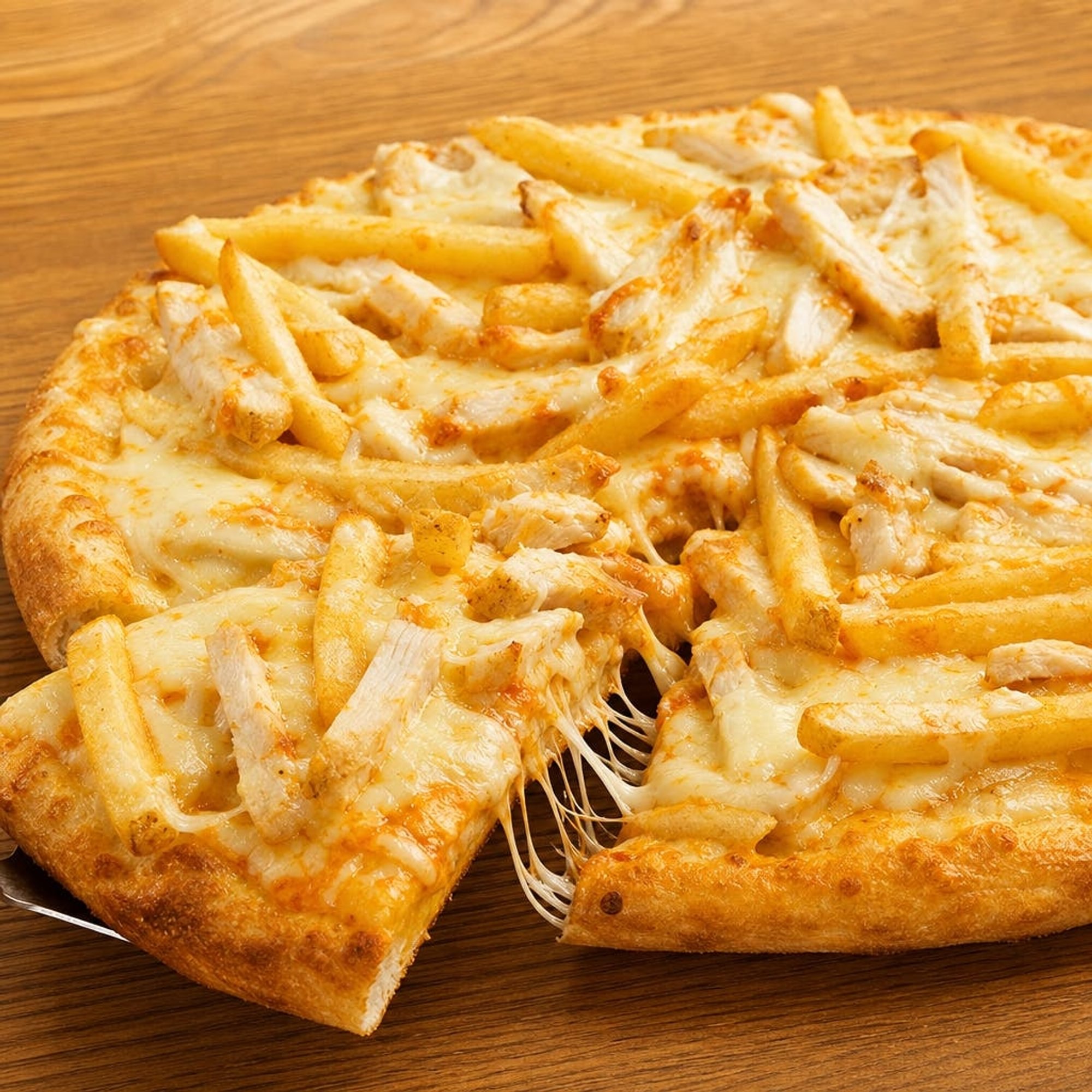 Buffalo French Fries Pizza