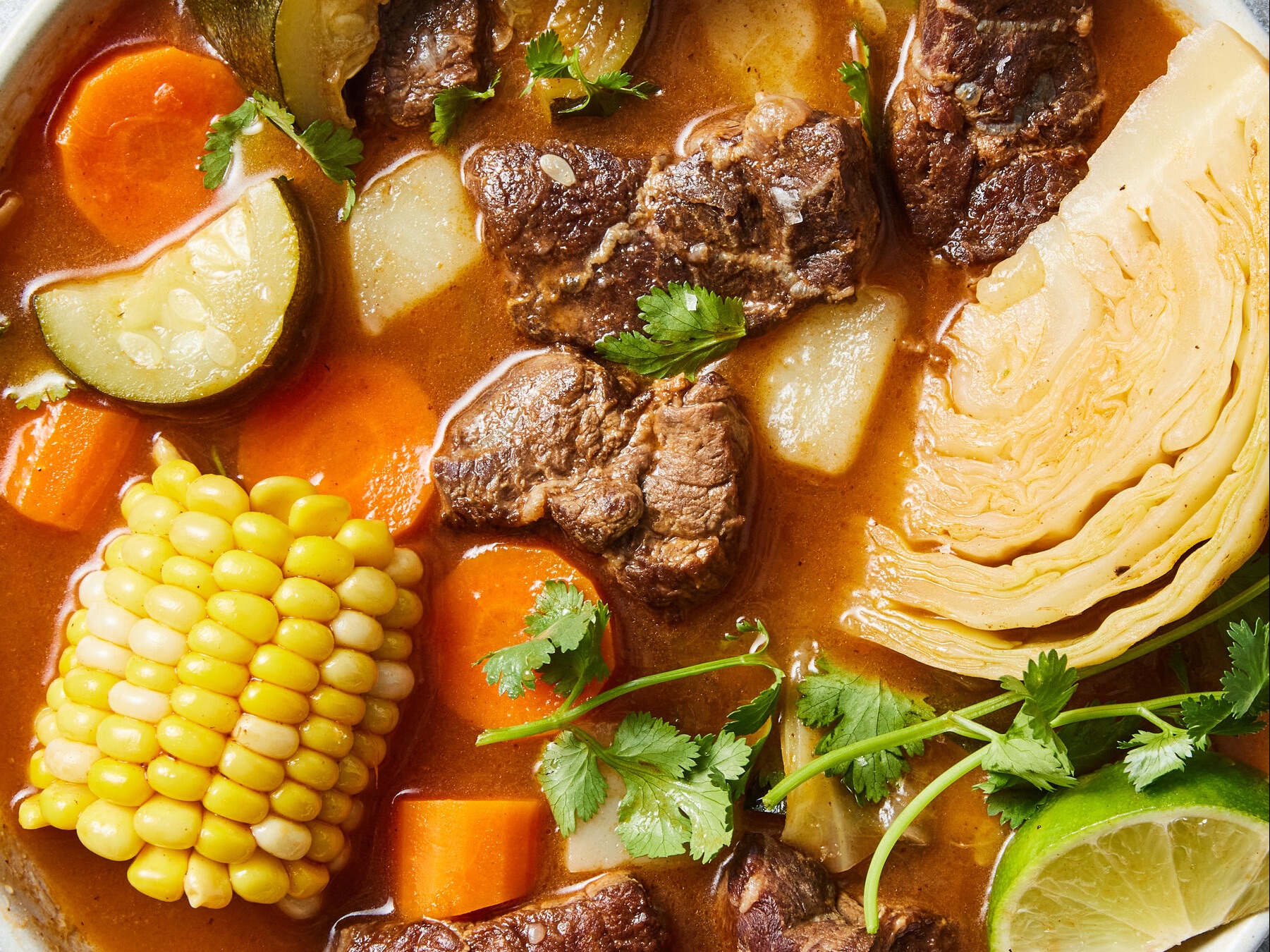 CALDO DE RES