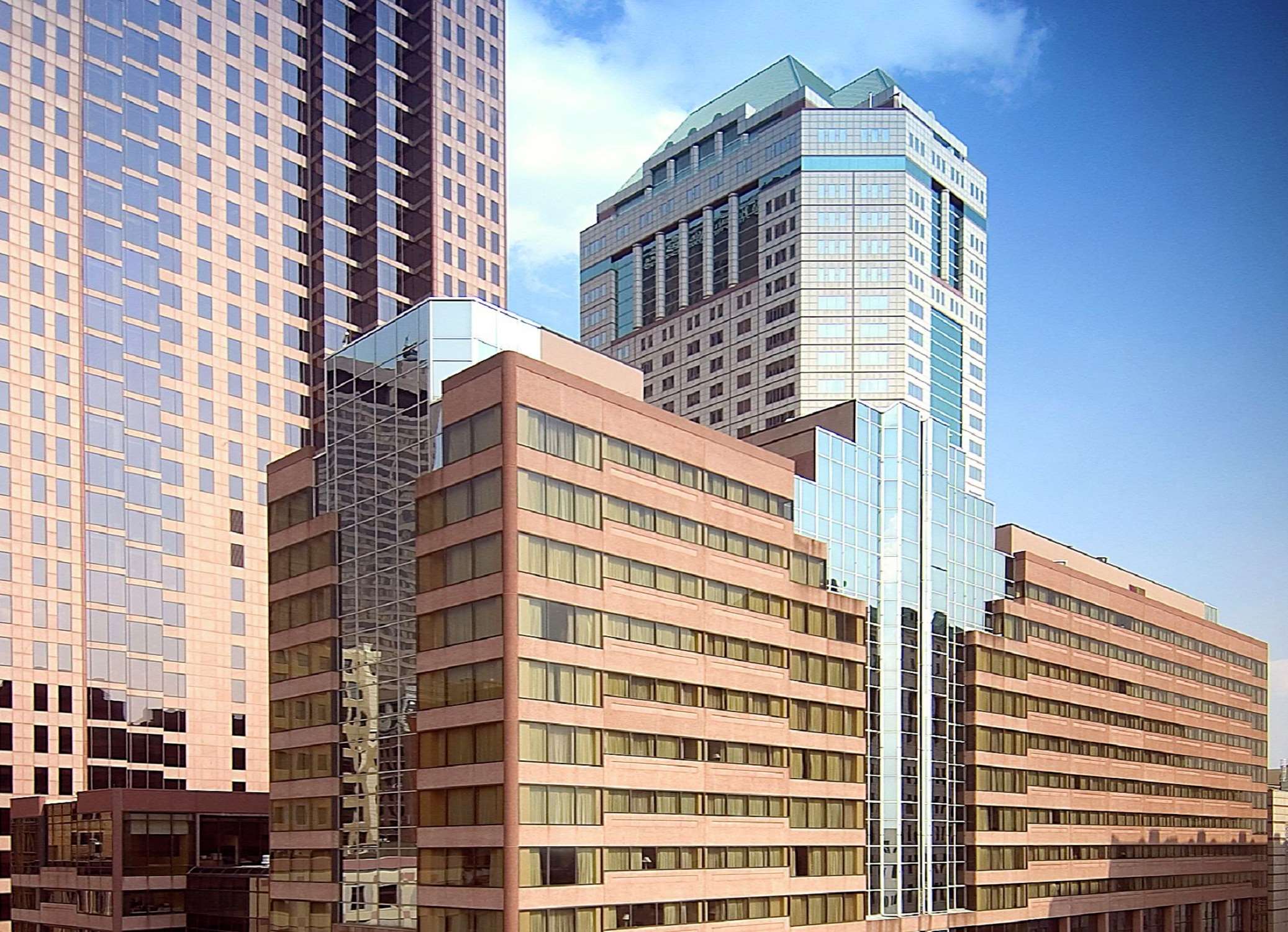 DoubleTree Suites by Hilton Hotel Columbus Downtown Photo