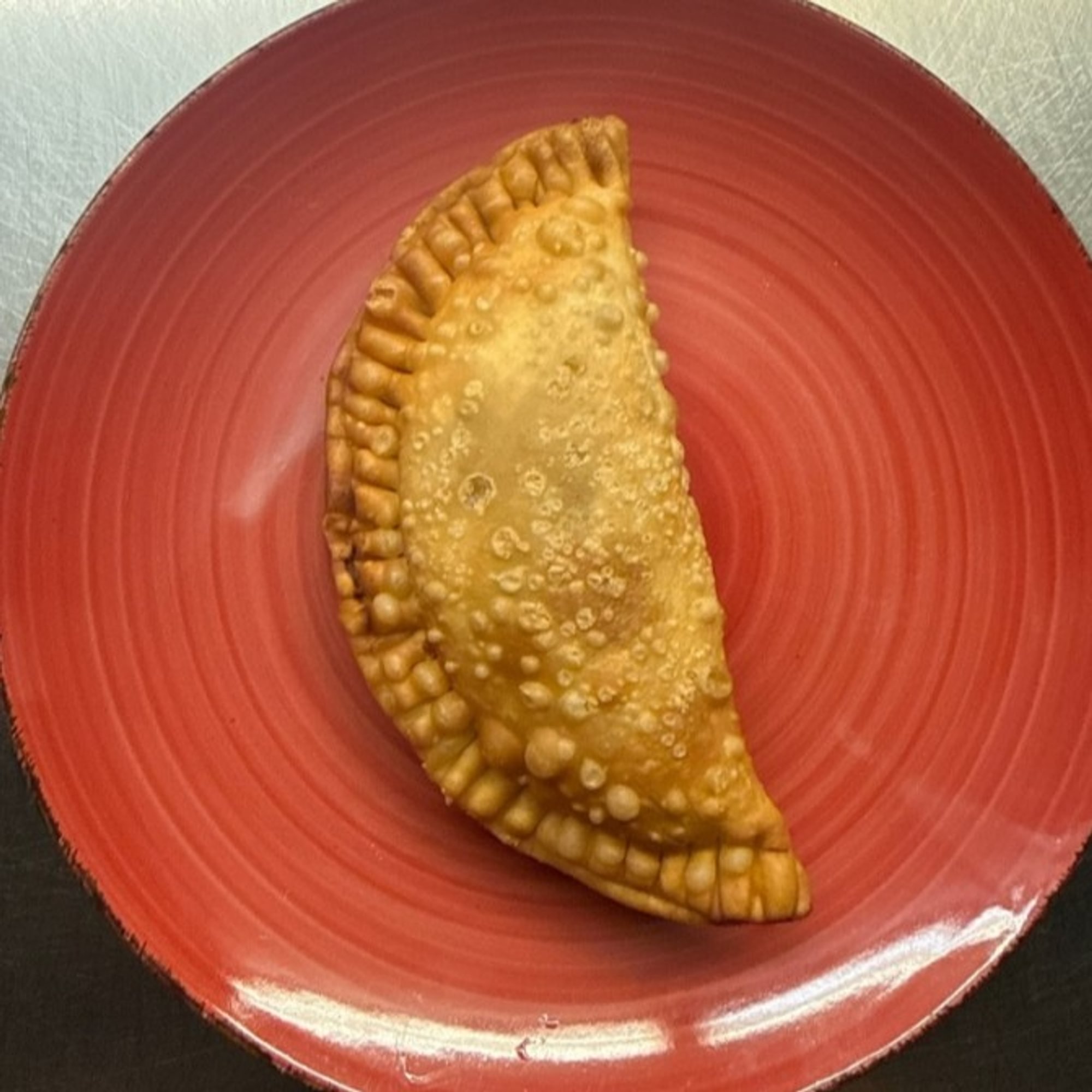 Empanada de Aji de Gallina