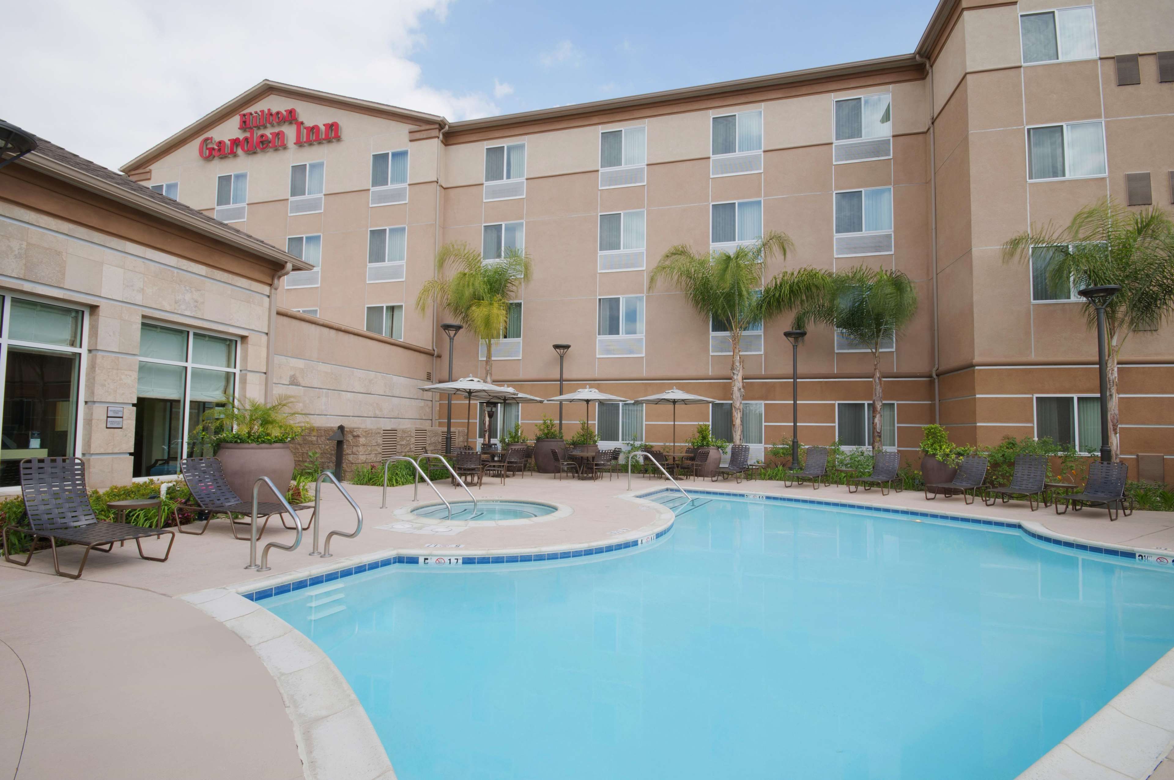 Hilton Garden Inn San Bernardino Photo