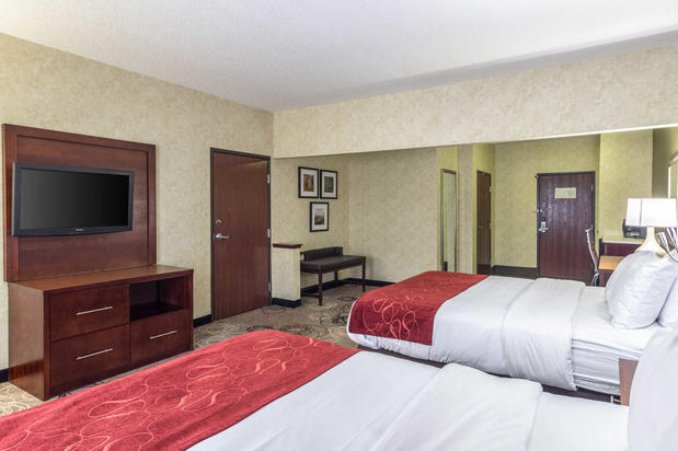 Images Comfort Suites