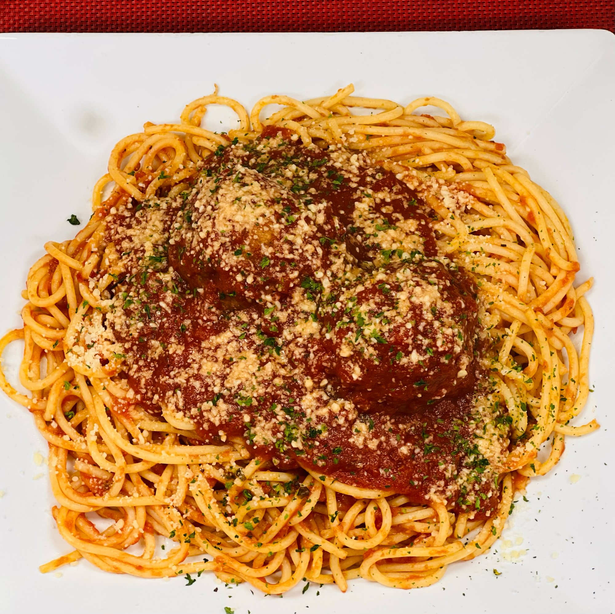 Spaghetti & Meatballs