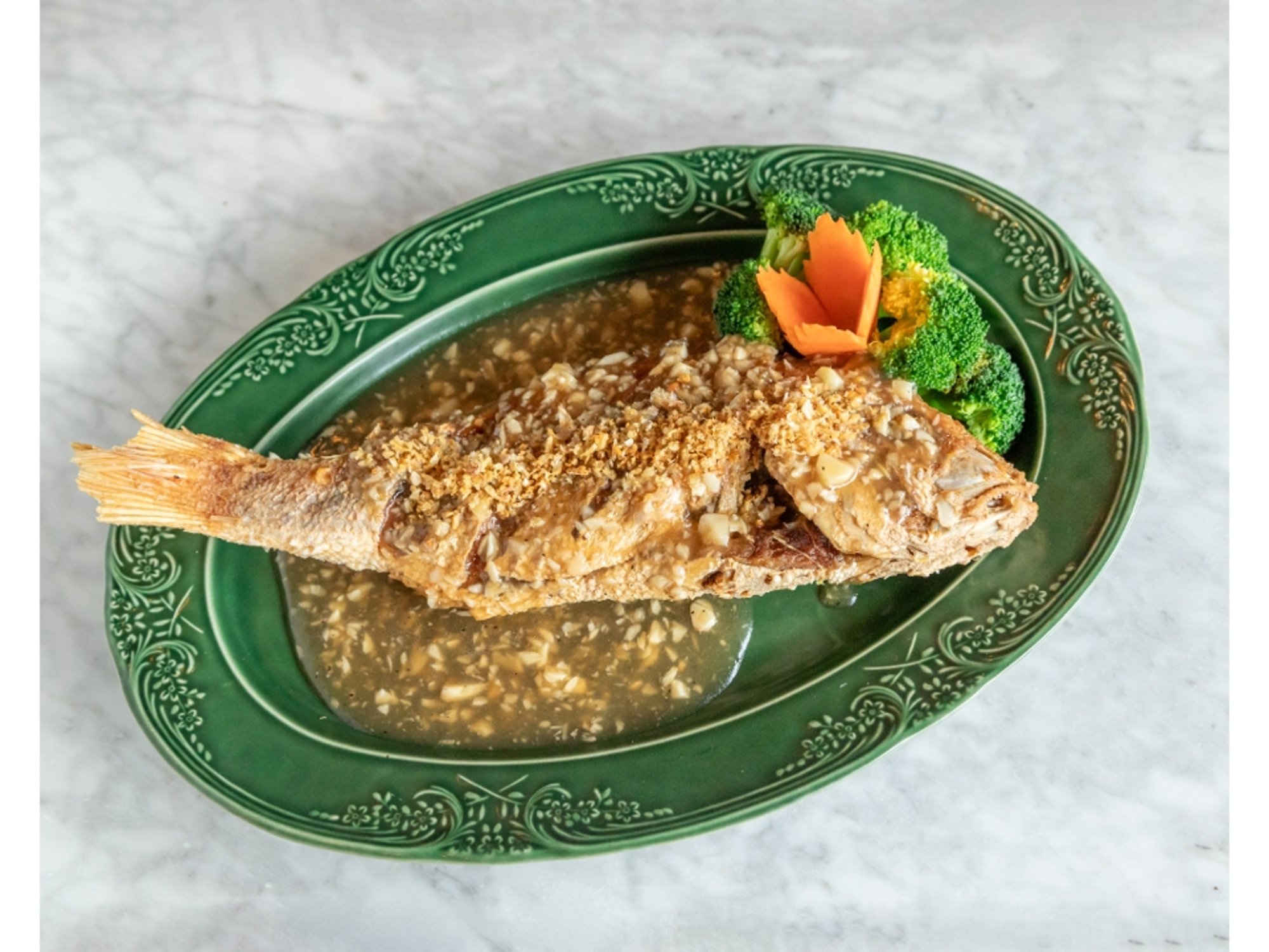 Pla Kra Tiem Prik Thai