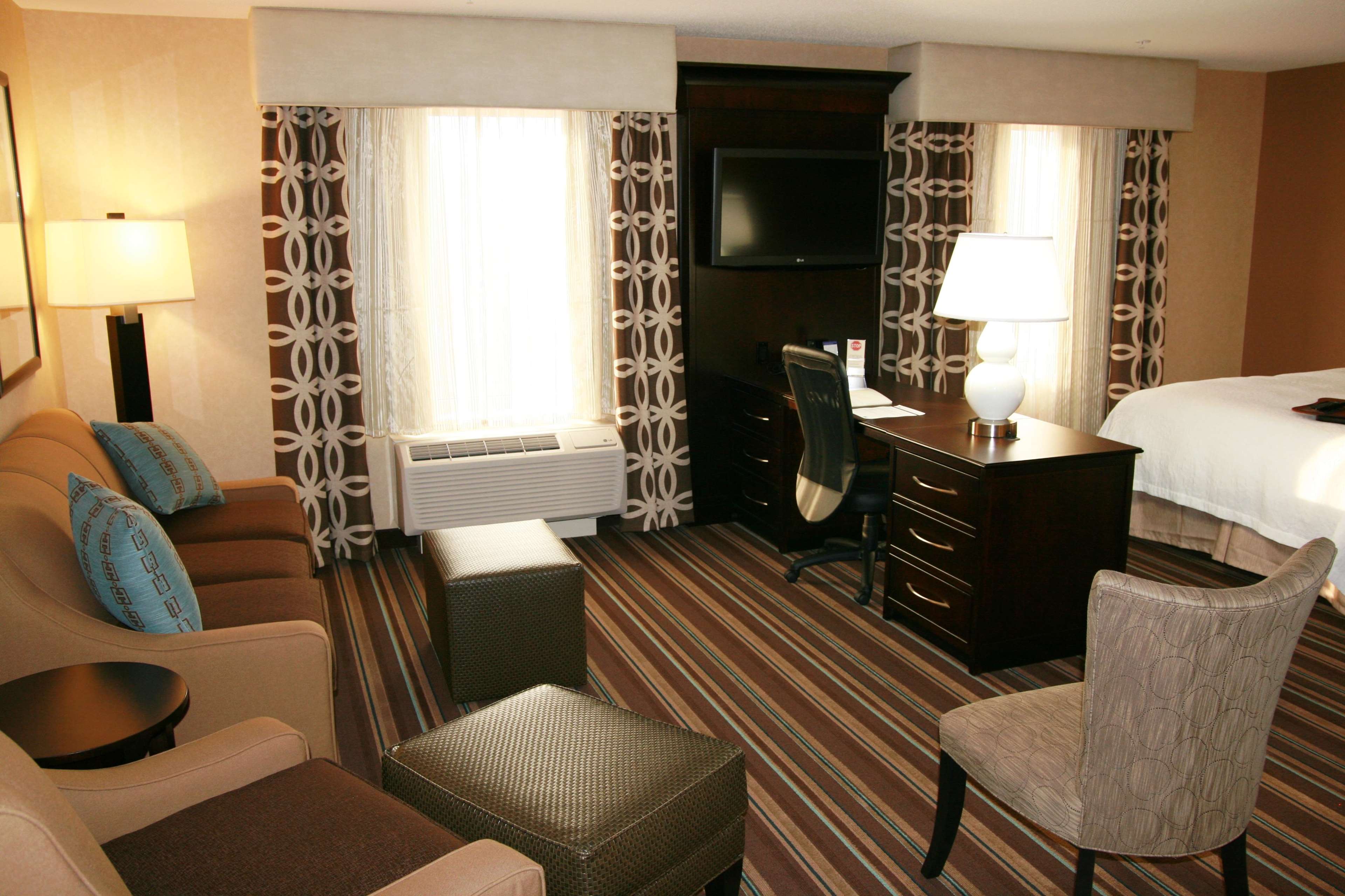 Hampton Inn and Suites Flint/Grand Blanc Photo
