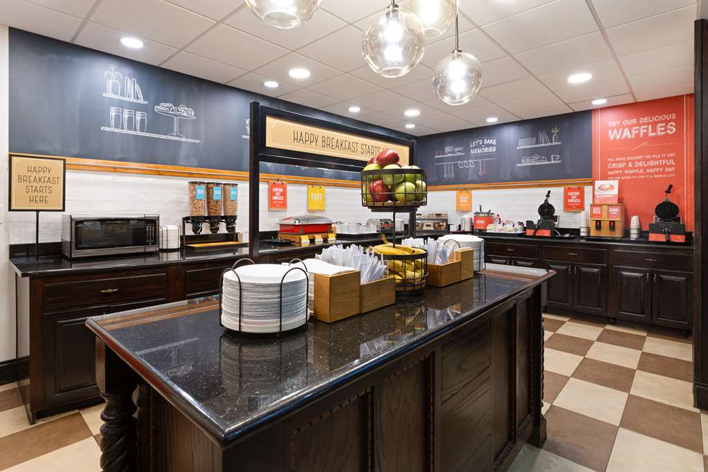 Hampton Inn & Suites Wells-Ogunquit Image