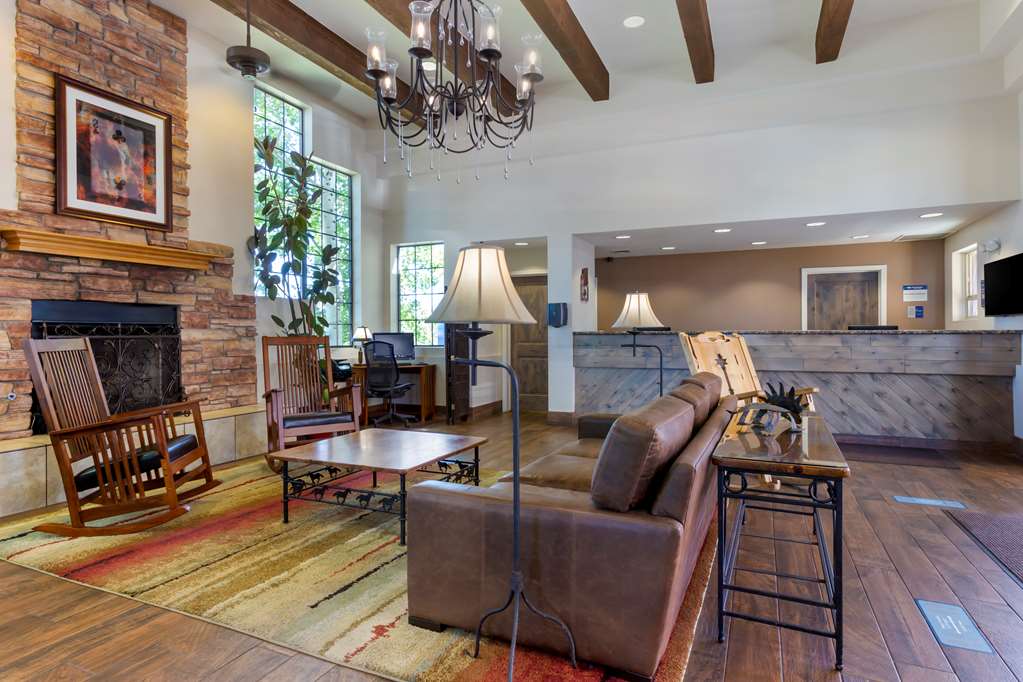 Best Western Paint Pony Lodge Image