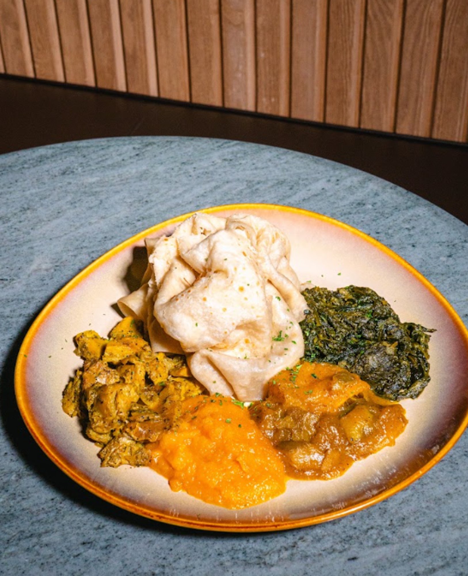 Buss Up Shut Roti Plate