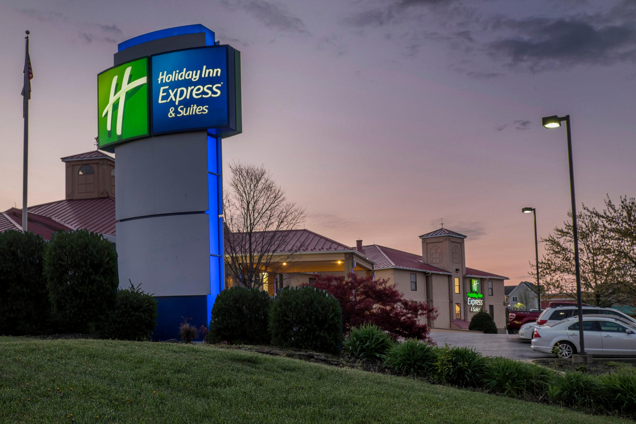 Holiday Inn Express & Suites Waynesboro-Route 340 Photo