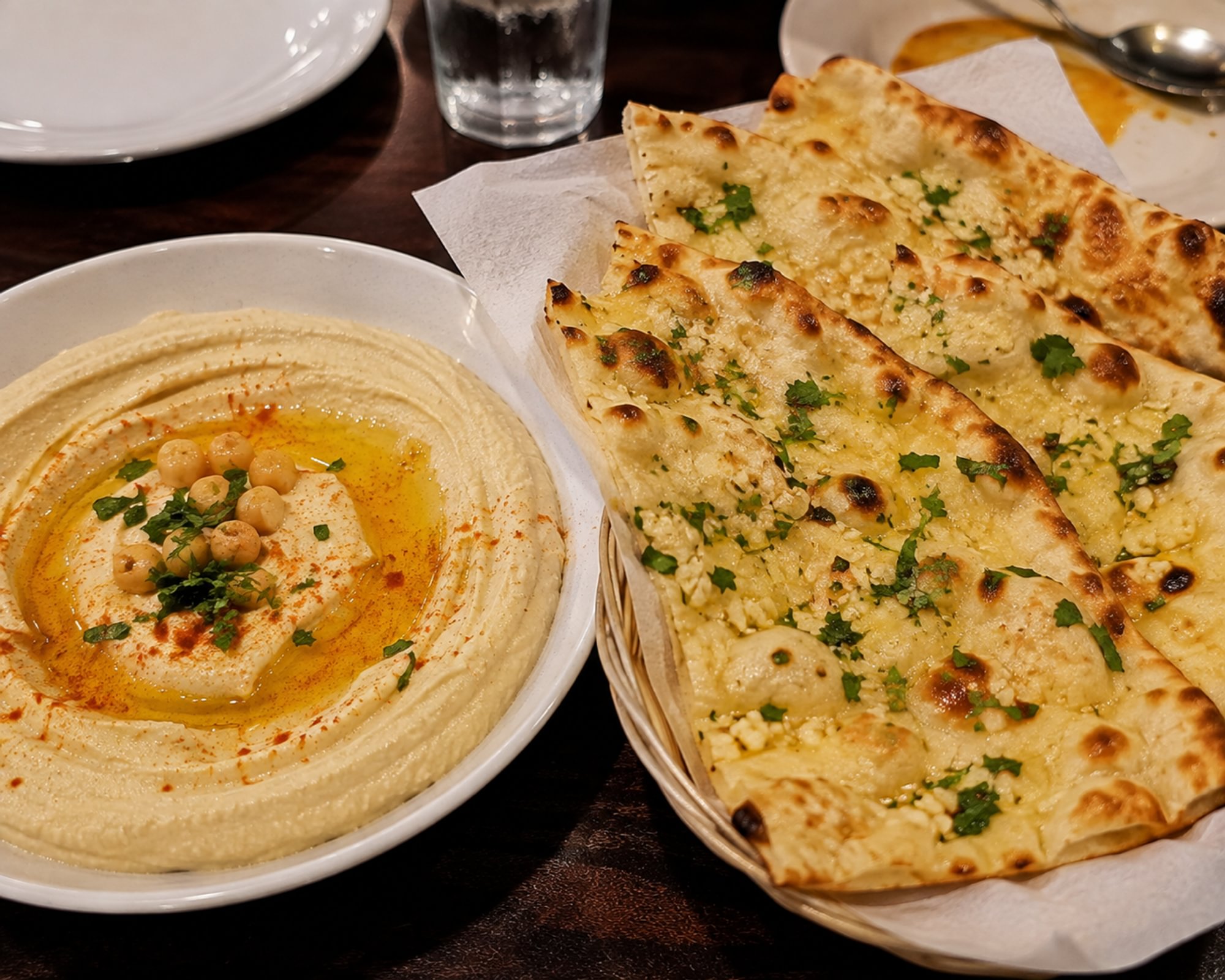 Fresh Hummus with Garlic Naan
