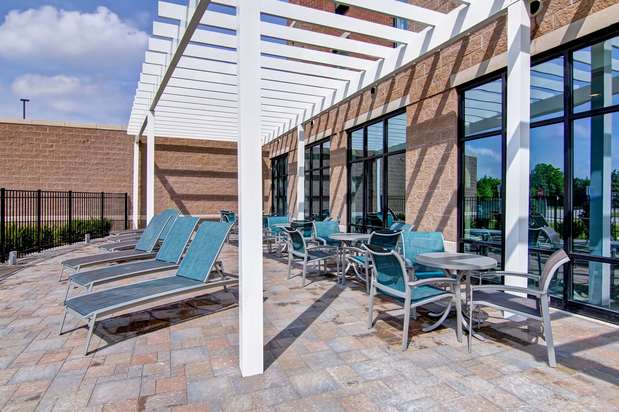 Images Hampton Inn & Suites Detroit/Troy