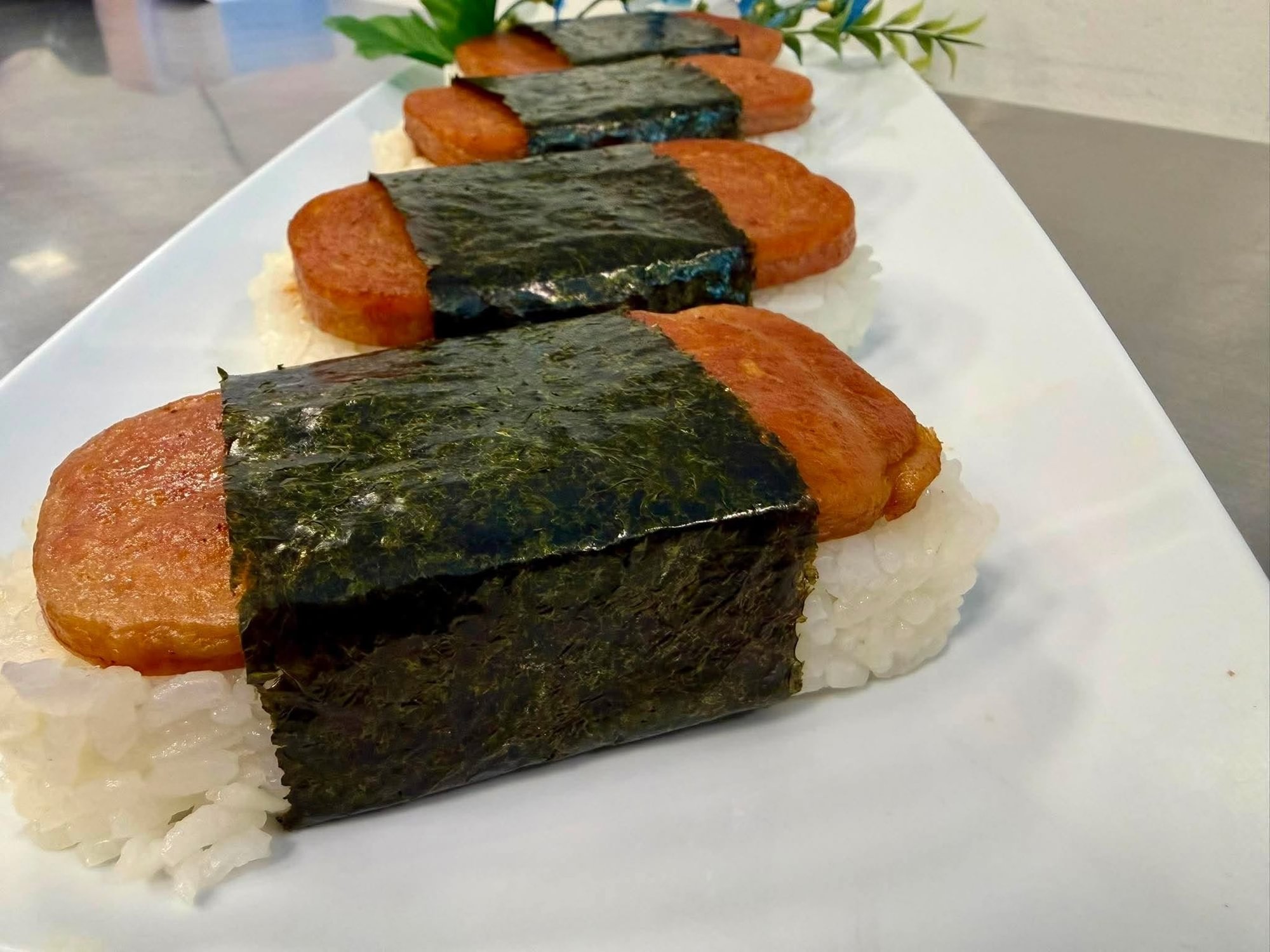 HAWAIAN MUSUBIS