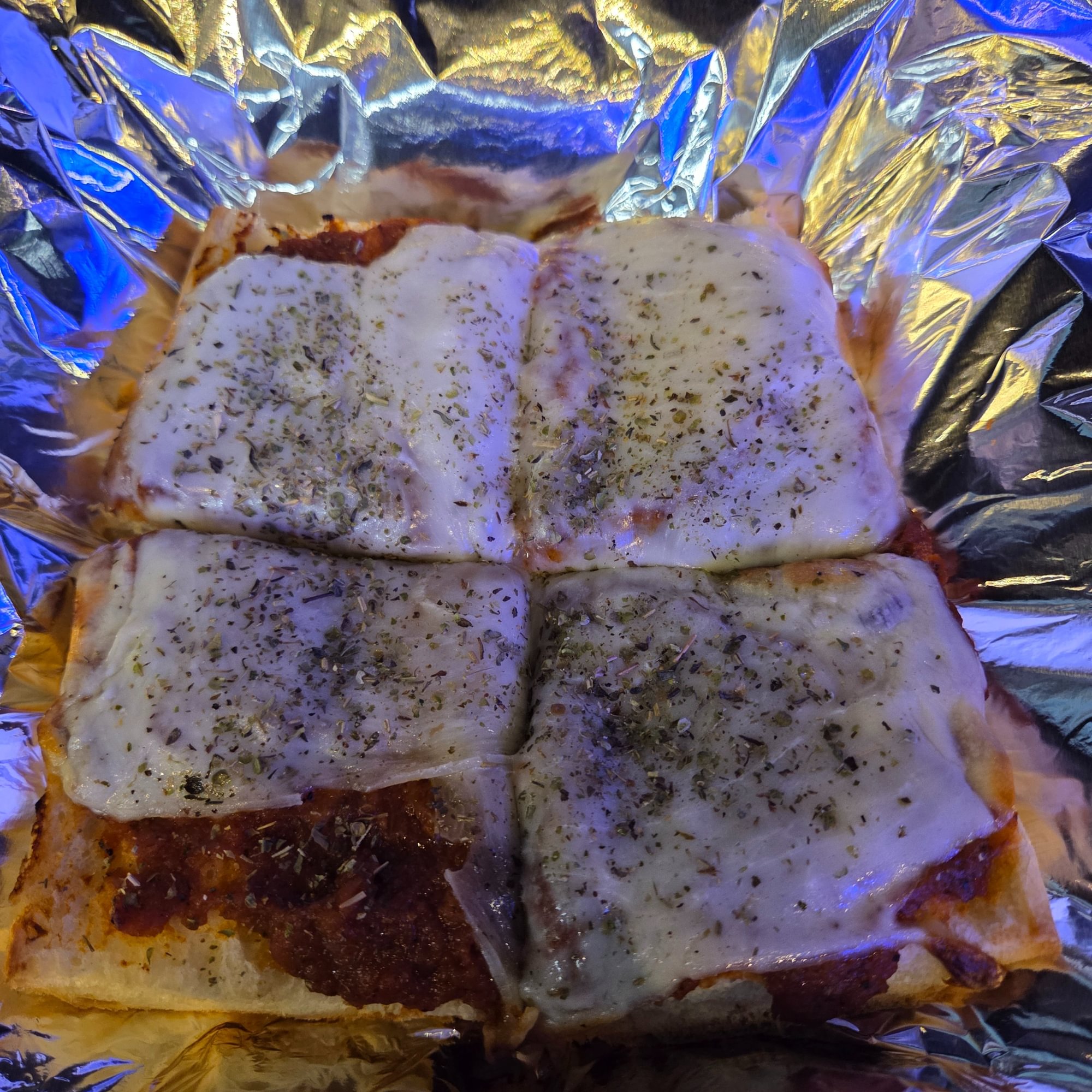 Garlic Bread (Pizza Style)