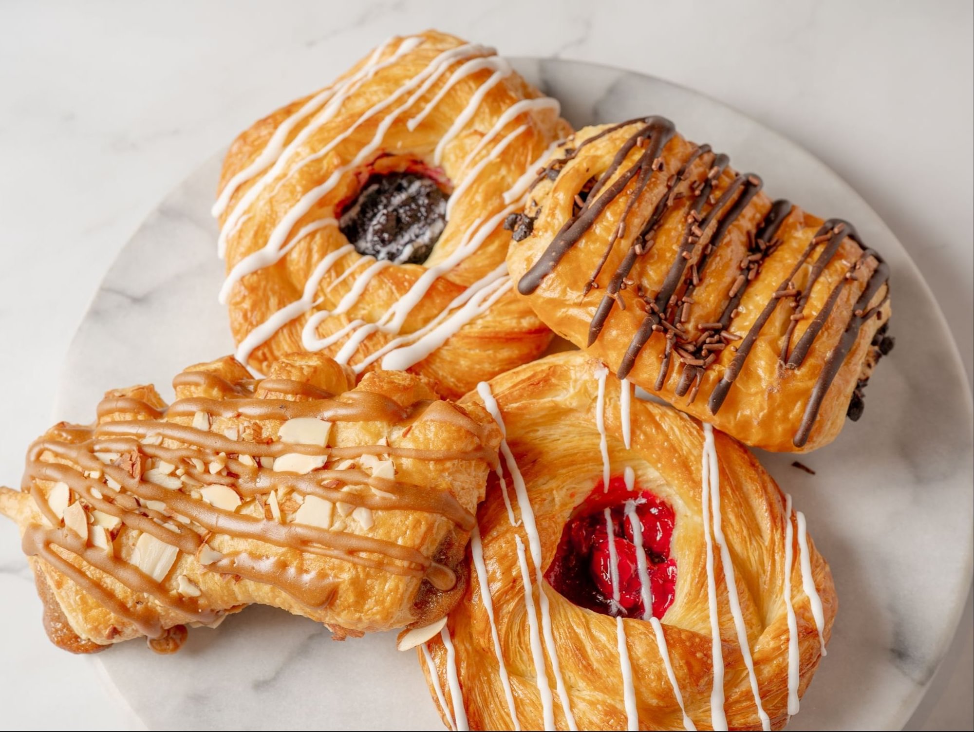 CROISSANTS & DANISH