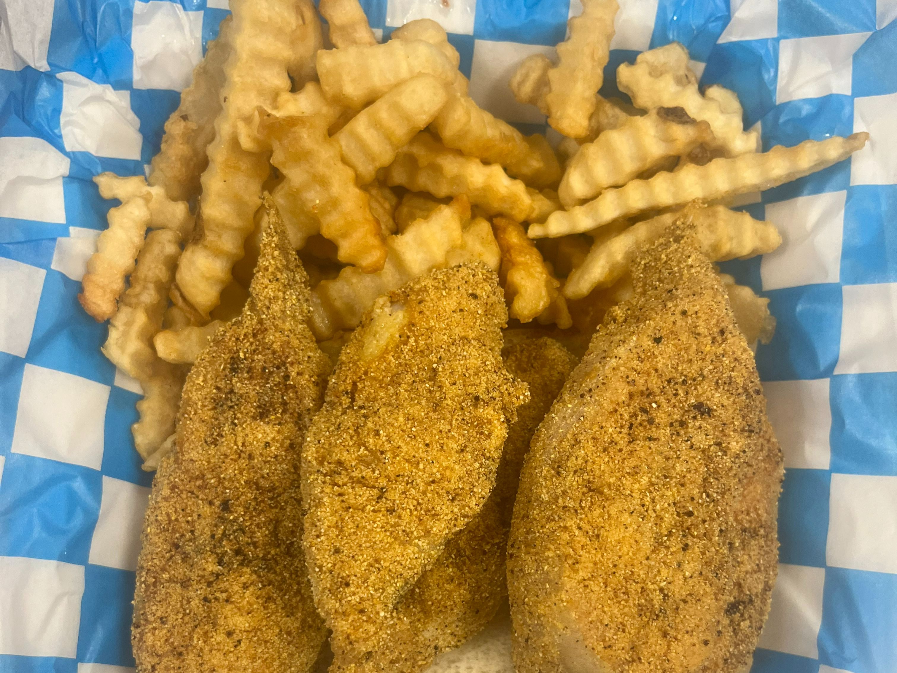 5 PIECE CATFISH STEAK DINNER WITH FRIES